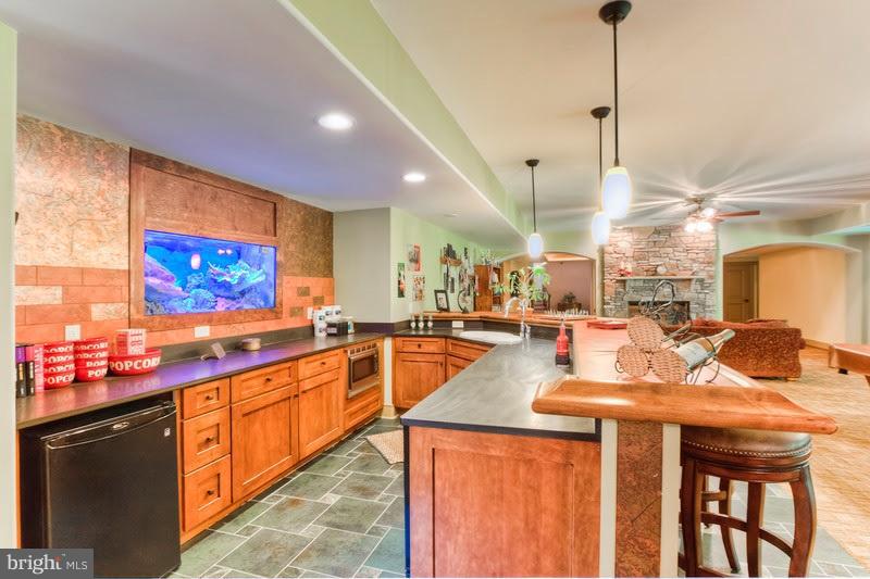 CENTURY OAK - Residential