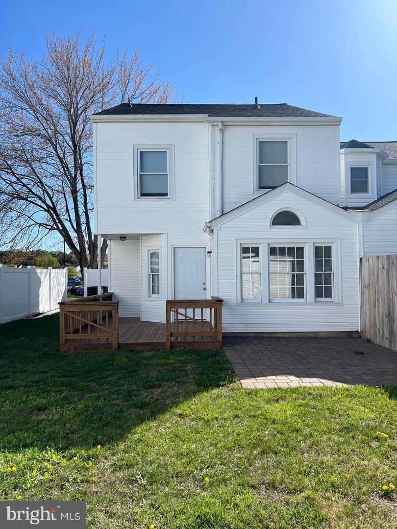 22131 SAINT JOSEPHS CIRCLE