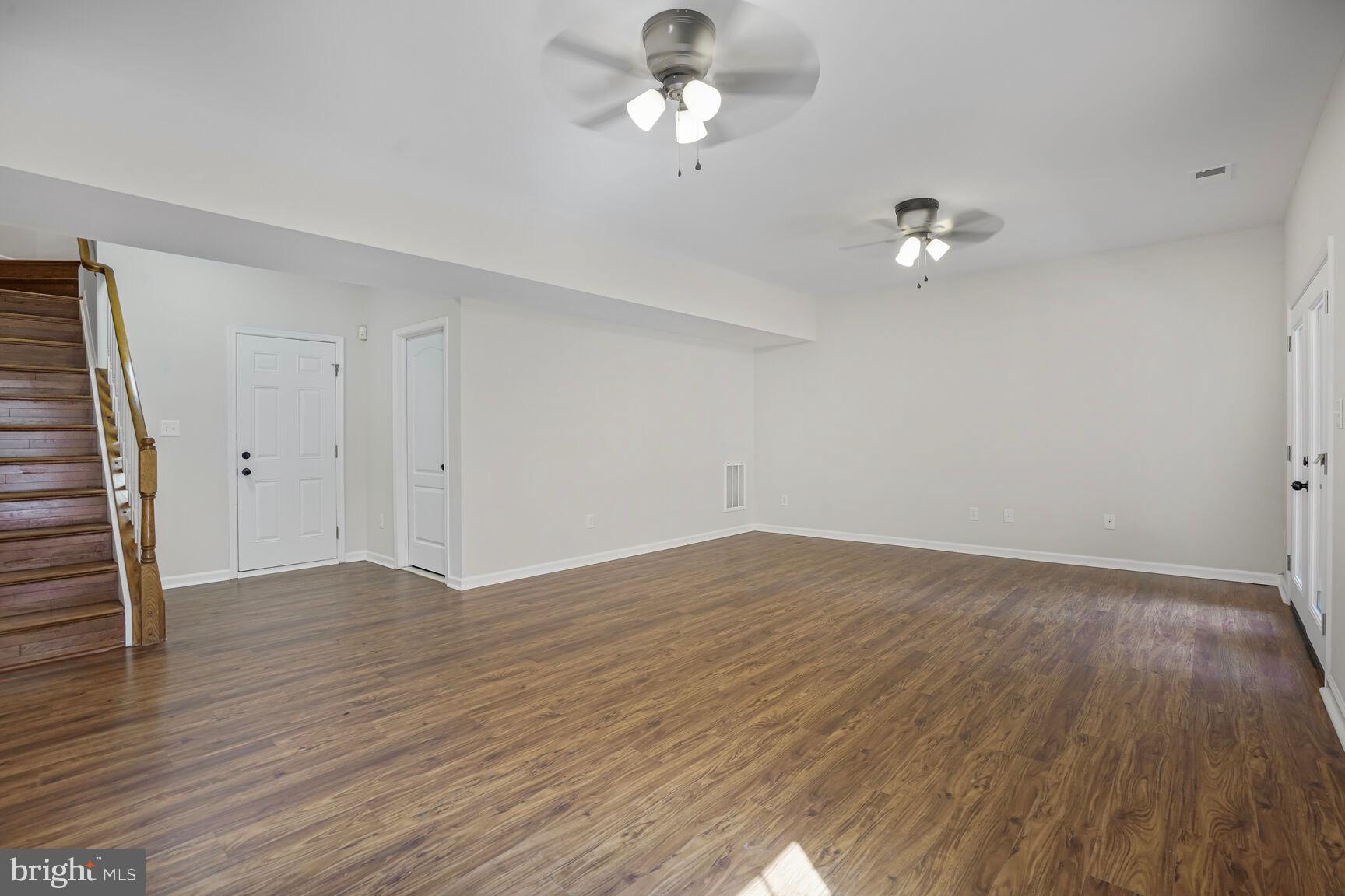 PURCELLVILLE RIDGE - Residential Lease