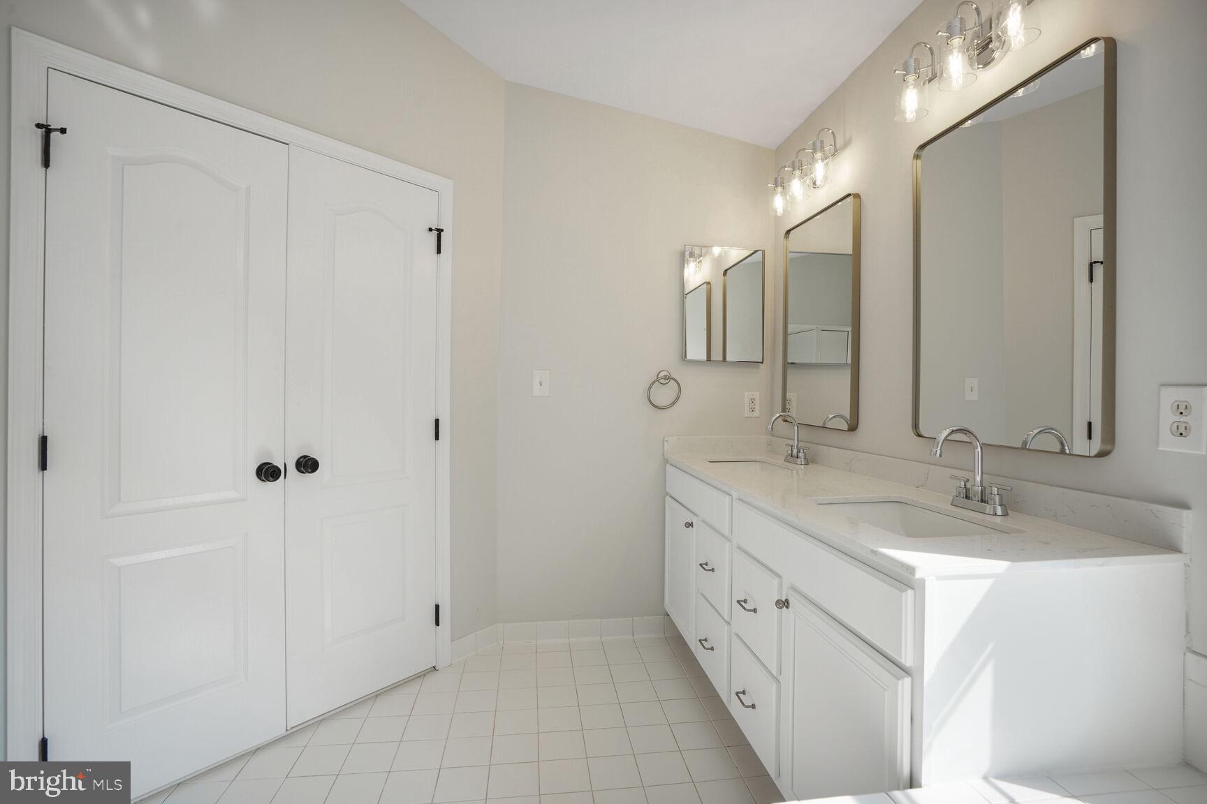 PURCELLVILLE RIDGE - Residential Lease