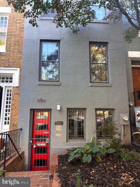 Photo of 1808 T Street NW, WASHINGTON, DC 20009 (MLS # DCDC2287368)