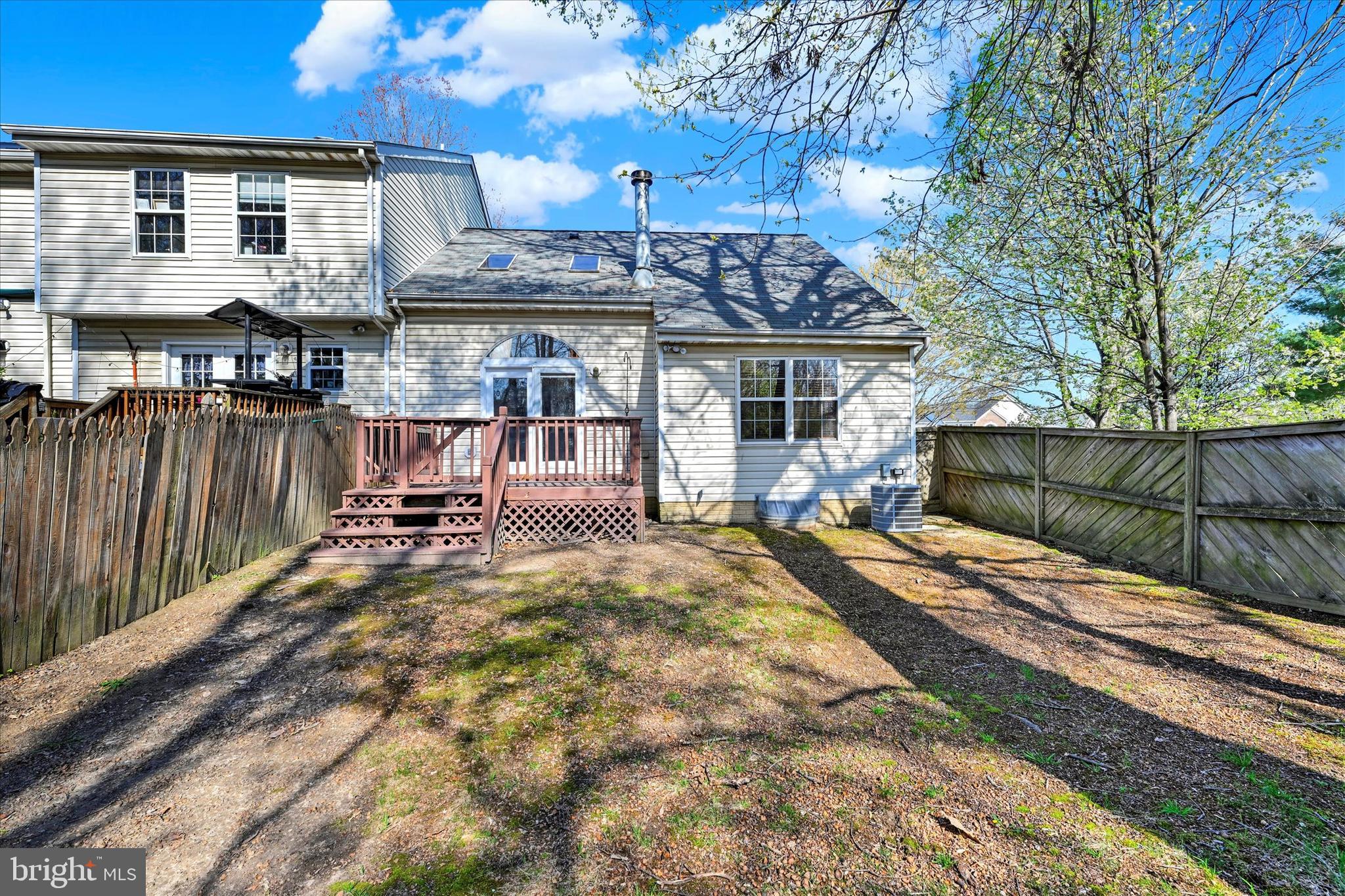 RIVERSIDE - Residential