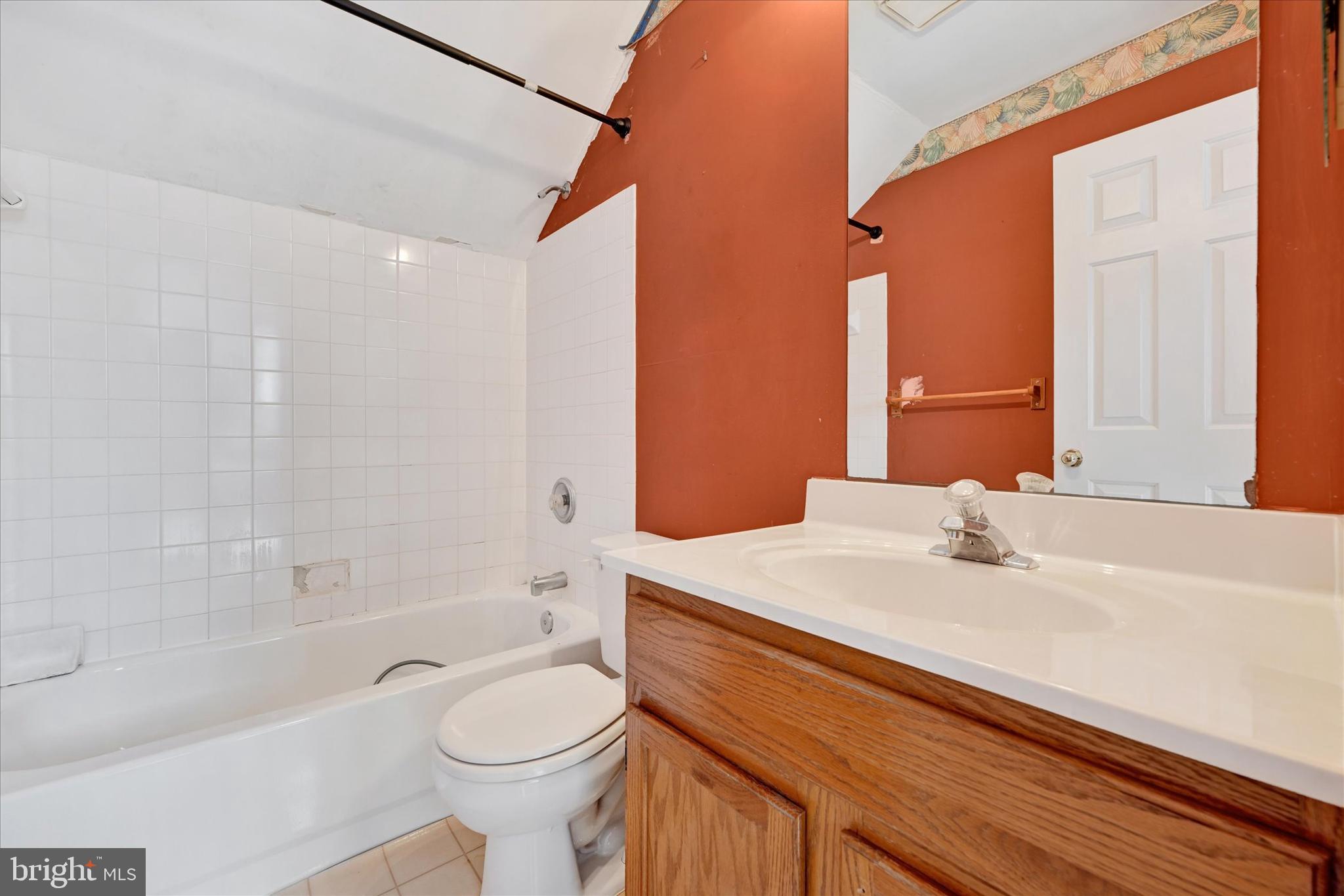 RIVERSIDE - Residential