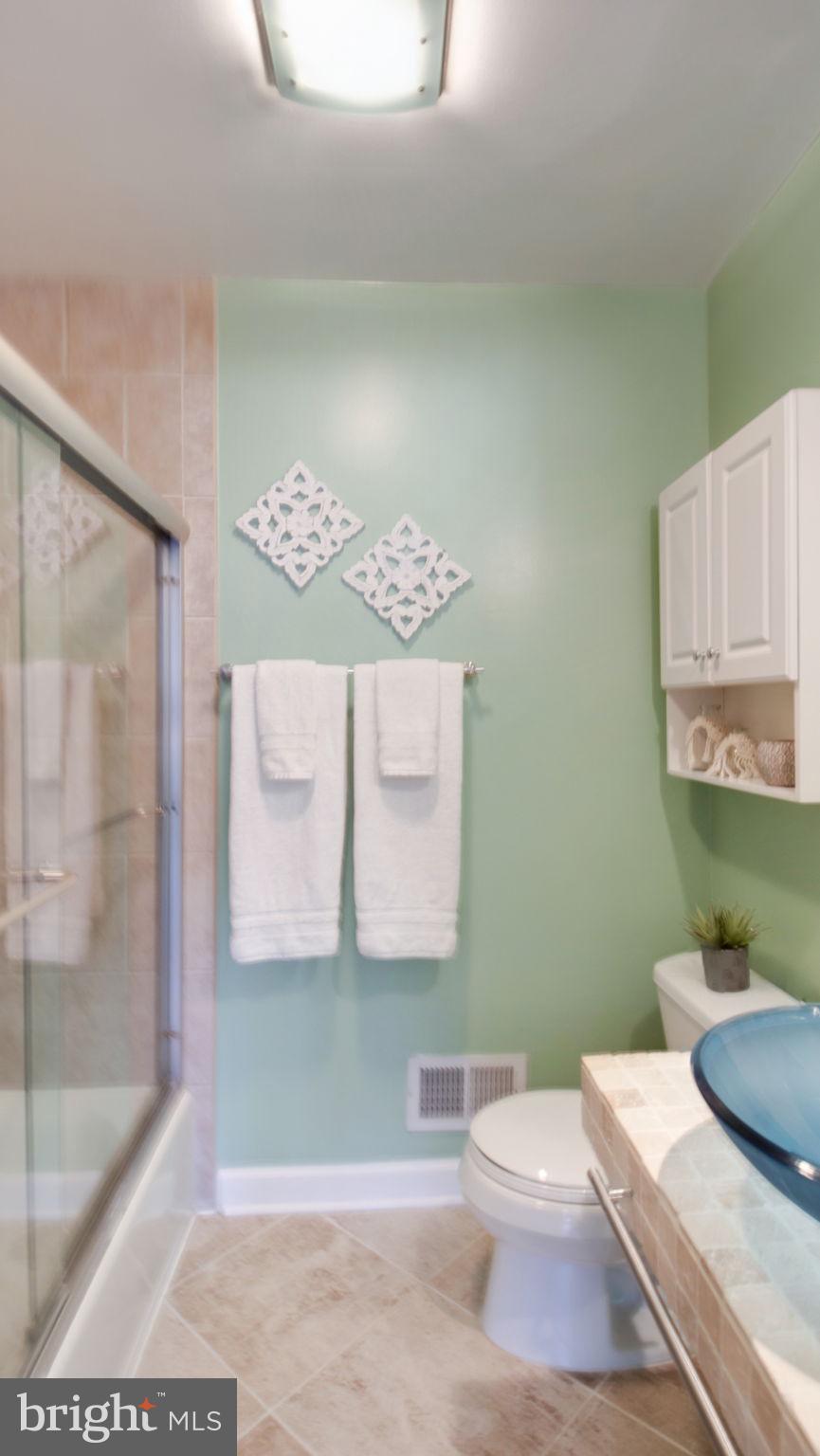 COVINGTON SQUARE - Residential