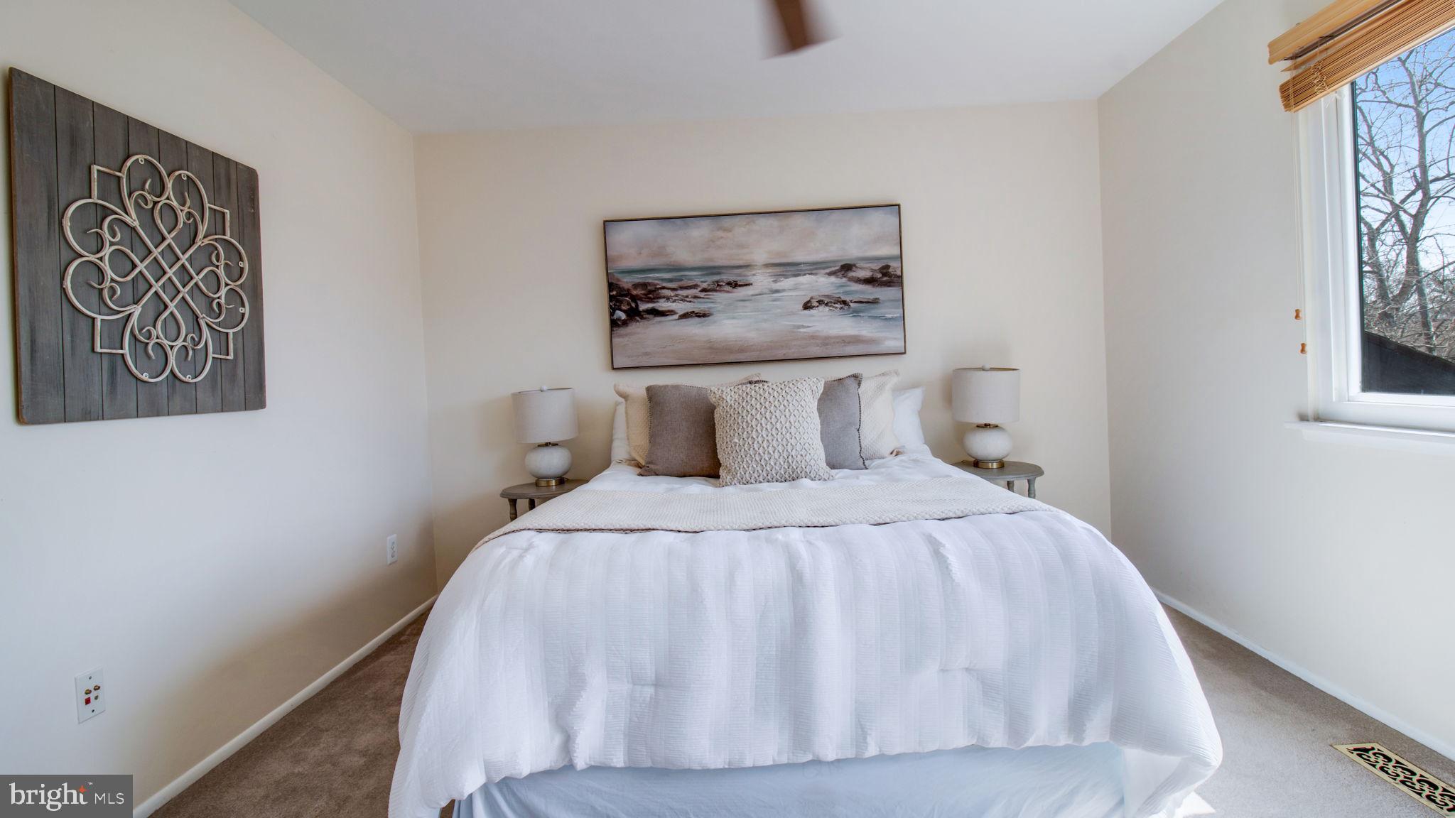 COVINGTON SQUARE - Residential