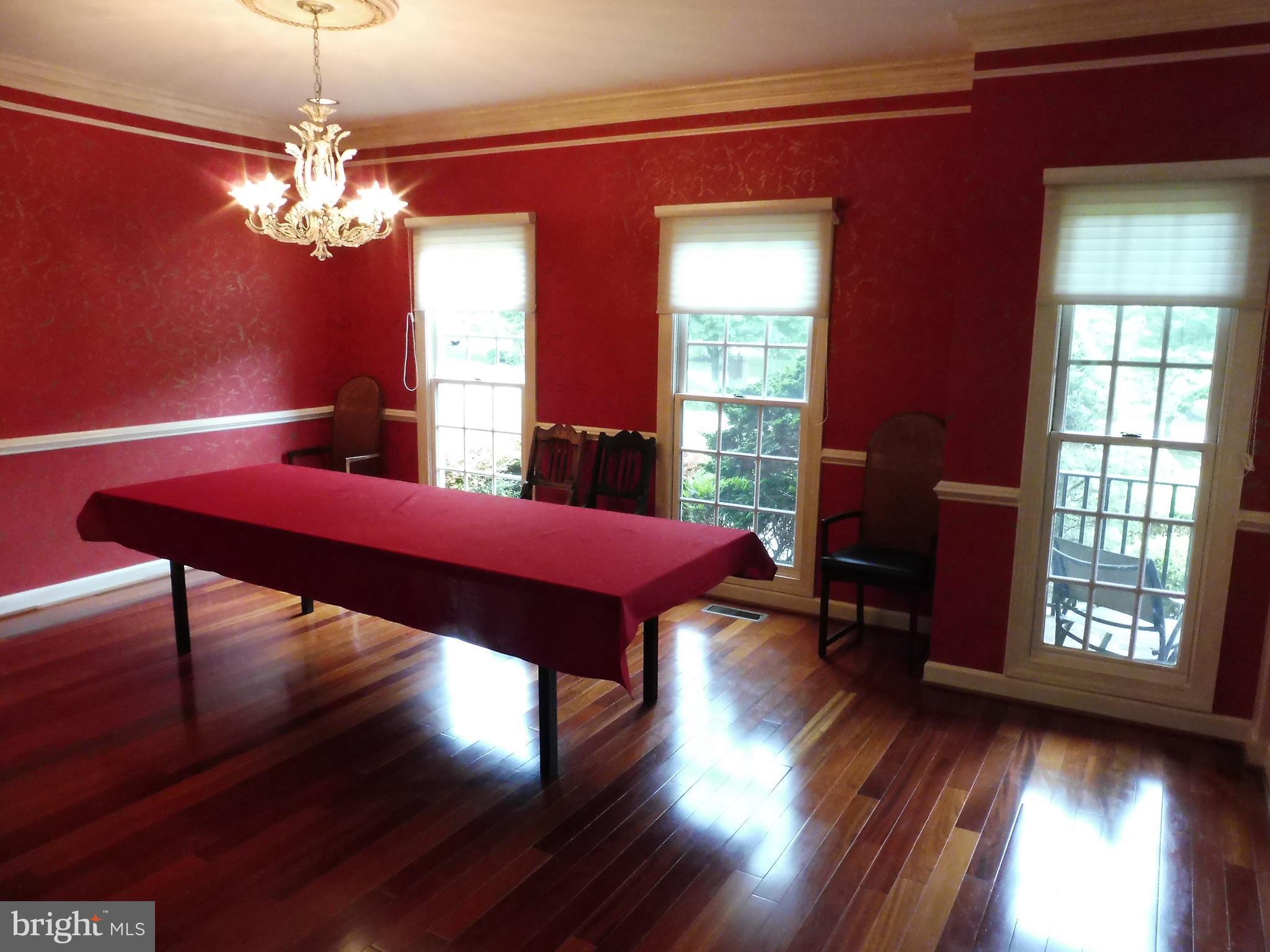 BEAVERBROOK - Residential