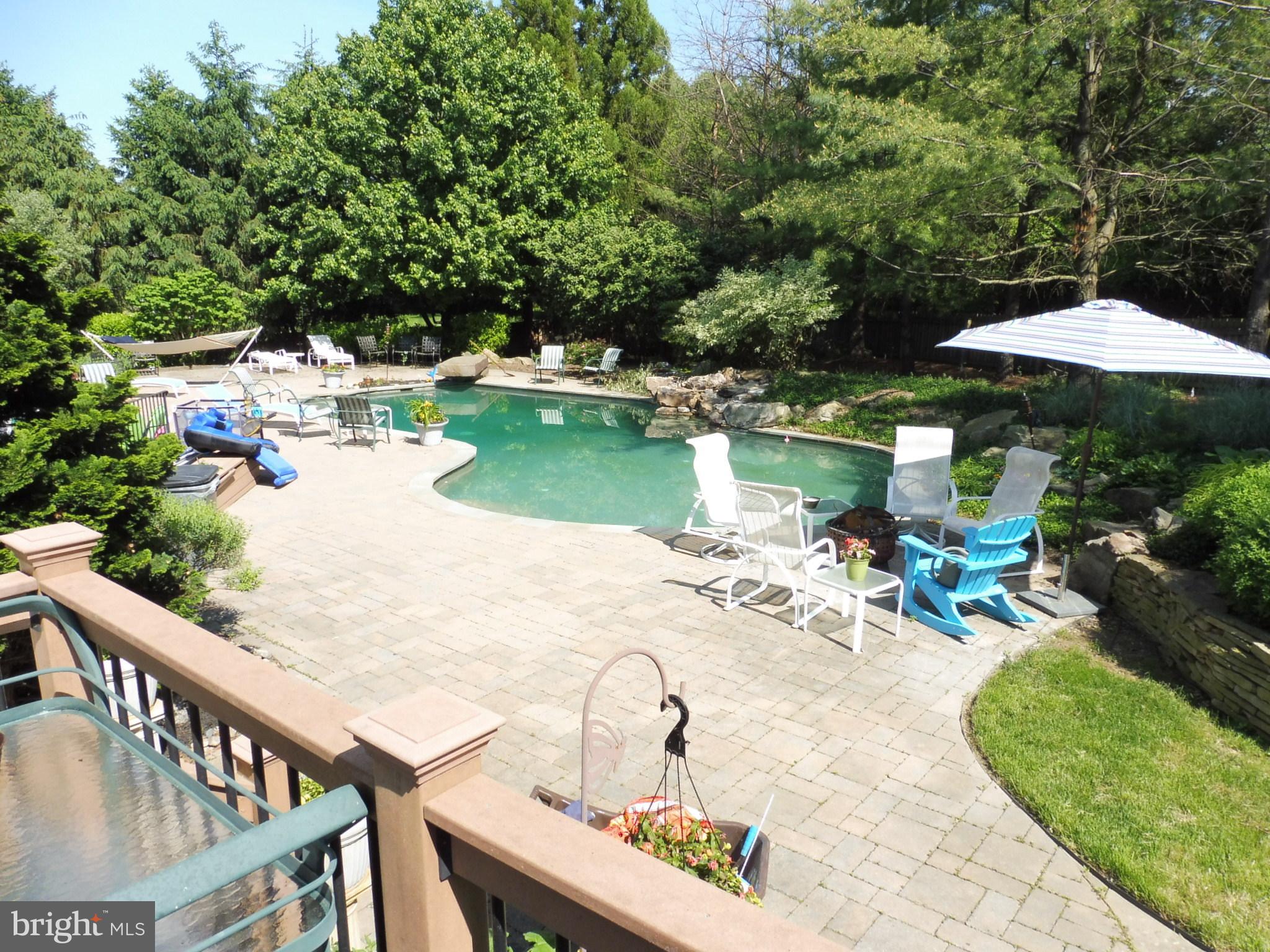 BEAVERBROOK - Residential