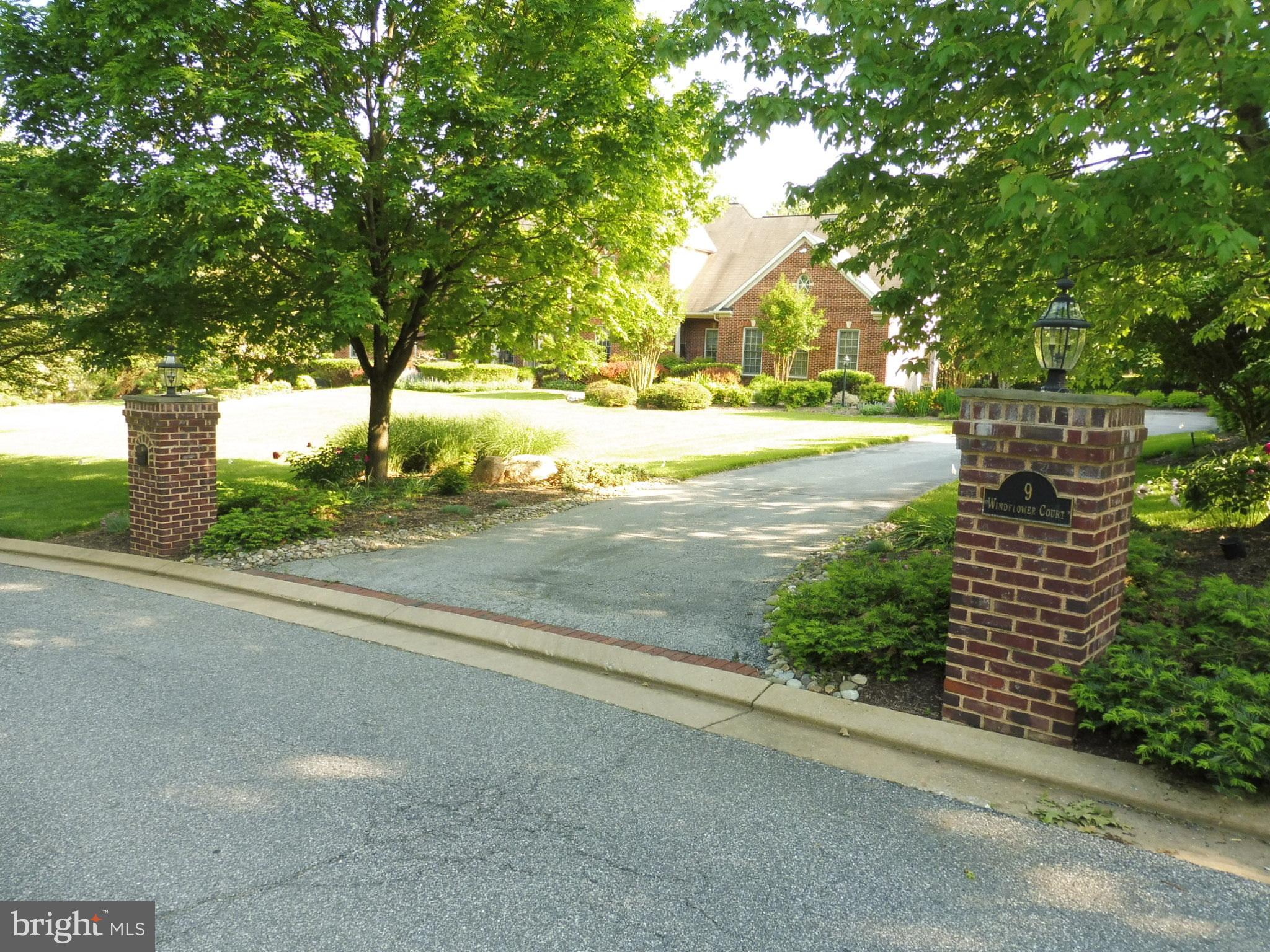 BEAVERBROOK - Residential