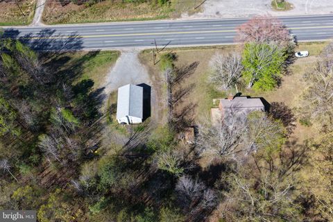 Photo of 18213 Us Route 1 Highway, RUTHER GLEN, VA 22546 (MLS # VACV2009954)