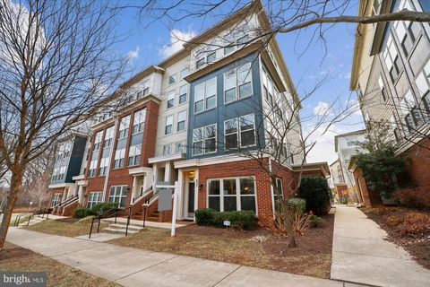 637 DIAMONDBACK DRIVE 17-A GAITHERSBURG MD 20878