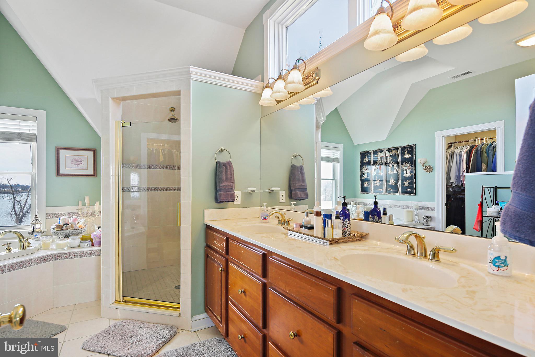 TRAPPE, MARYLAND - Residential