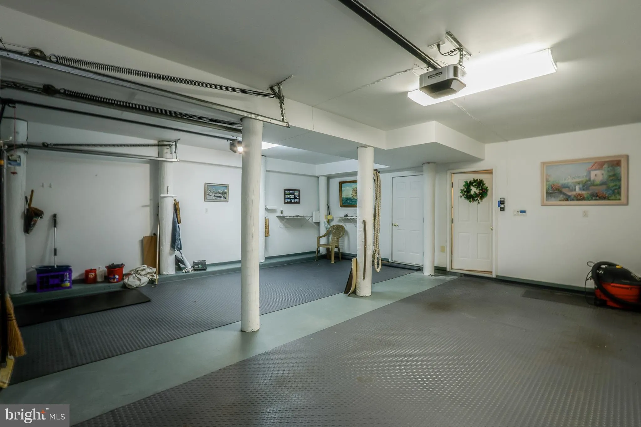 Barnegat Light, New Jersey 08006, United States, 4 Bedrooms Bedrooms, ,4 BathroomsBathrooms,Residential,Contingent,109892