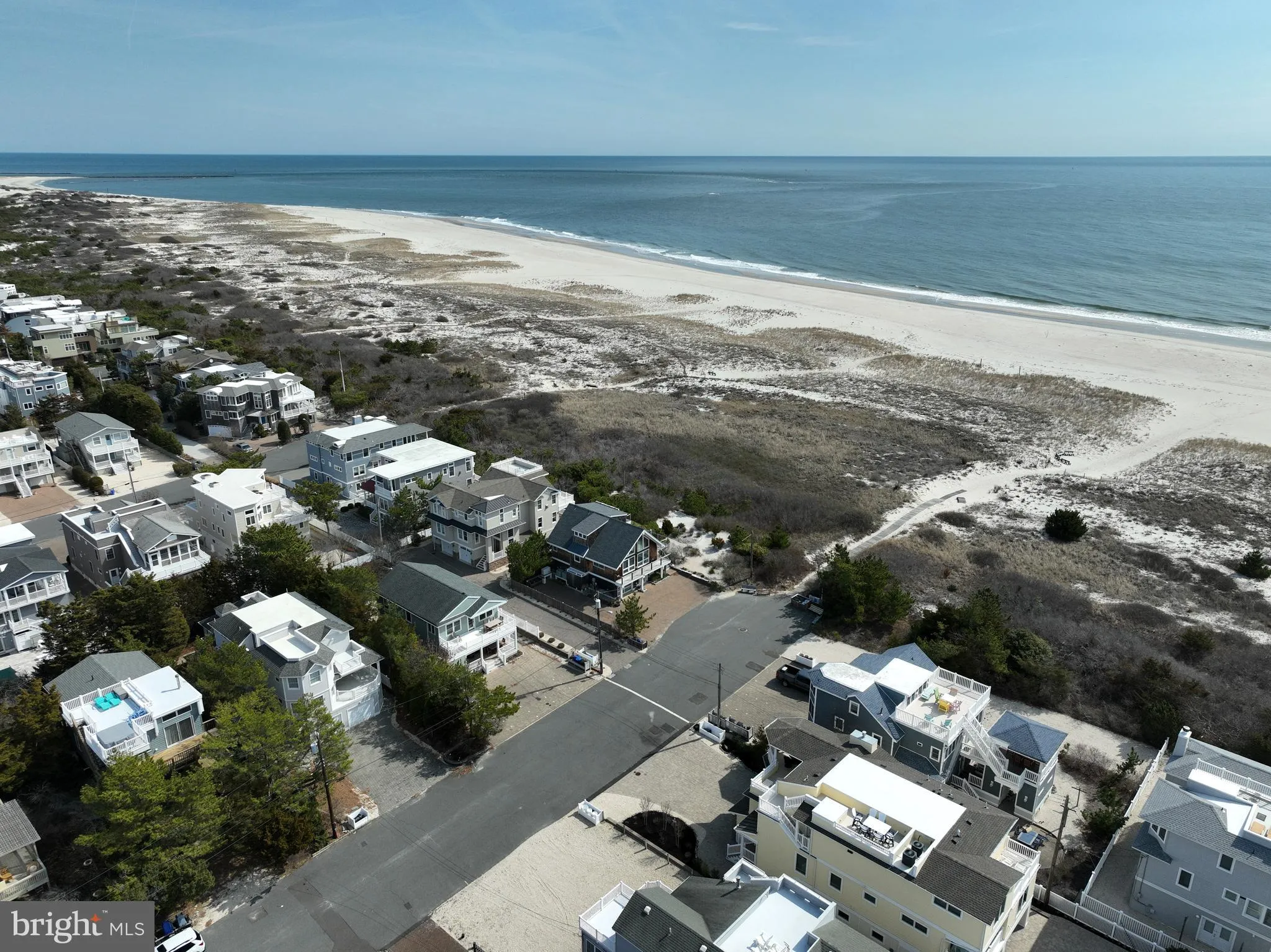 Barnegat Light, New Jersey 08006, United States, 4 Bedrooms Bedrooms, ,4 BathroomsBathrooms,Residential,Contingent,109892