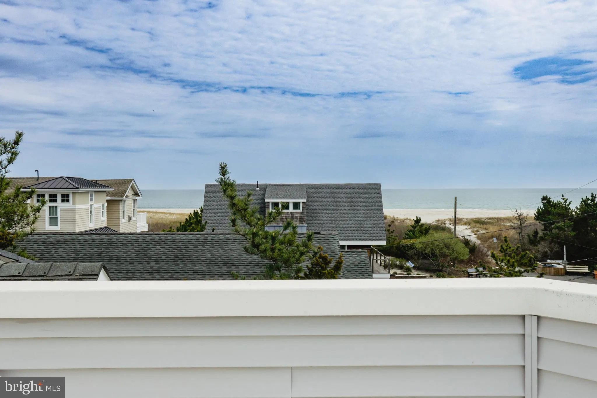 Barnegat Light, New Jersey 08006, United States, 4 Bedrooms Bedrooms, ,4 BathroomsBathrooms,Residential,Contingent,109892