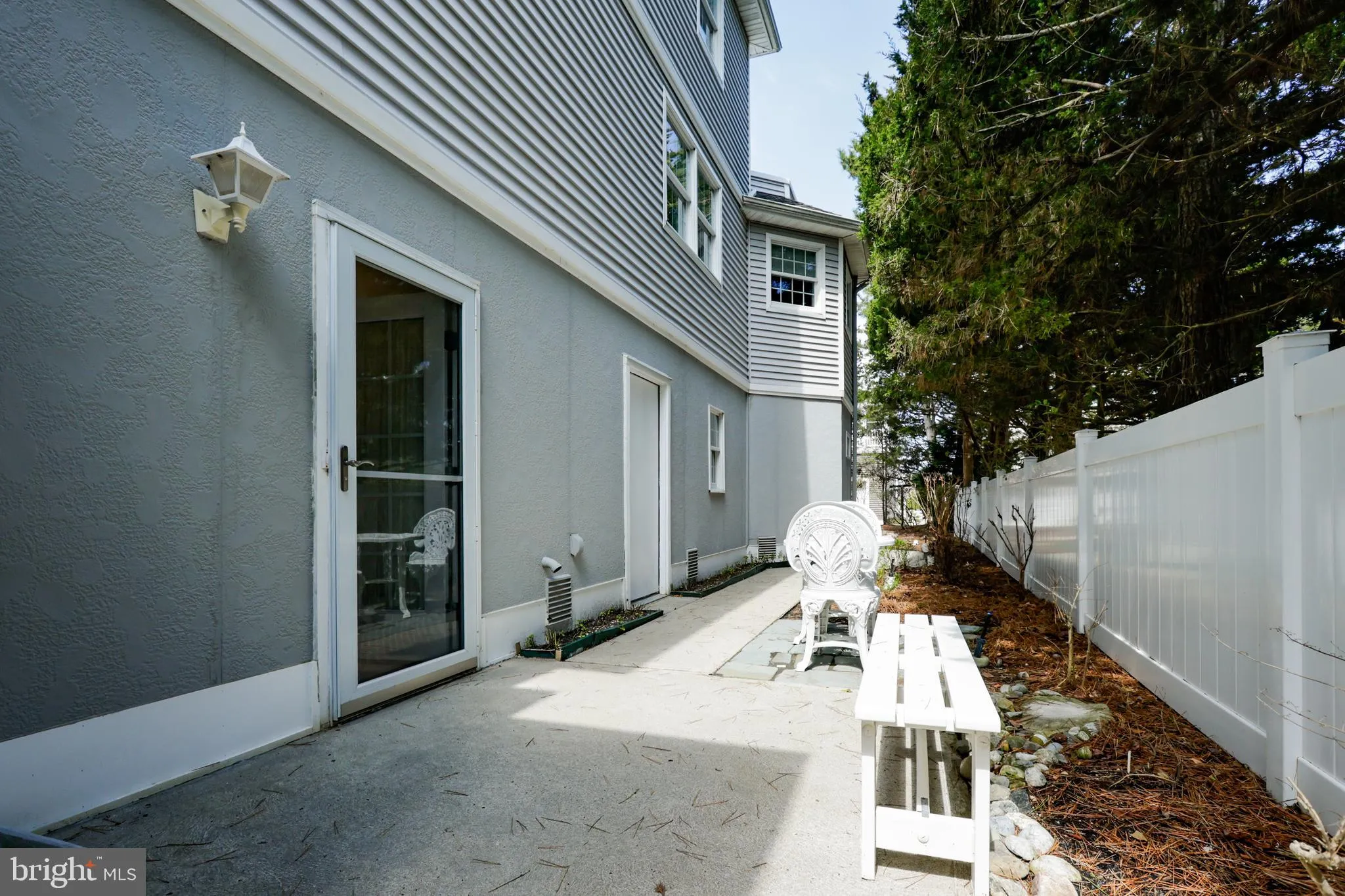 Barnegat Light, New Jersey 08006, United States, 4 Bedrooms Bedrooms, ,4 BathroomsBathrooms,Residential,Contingent,109892