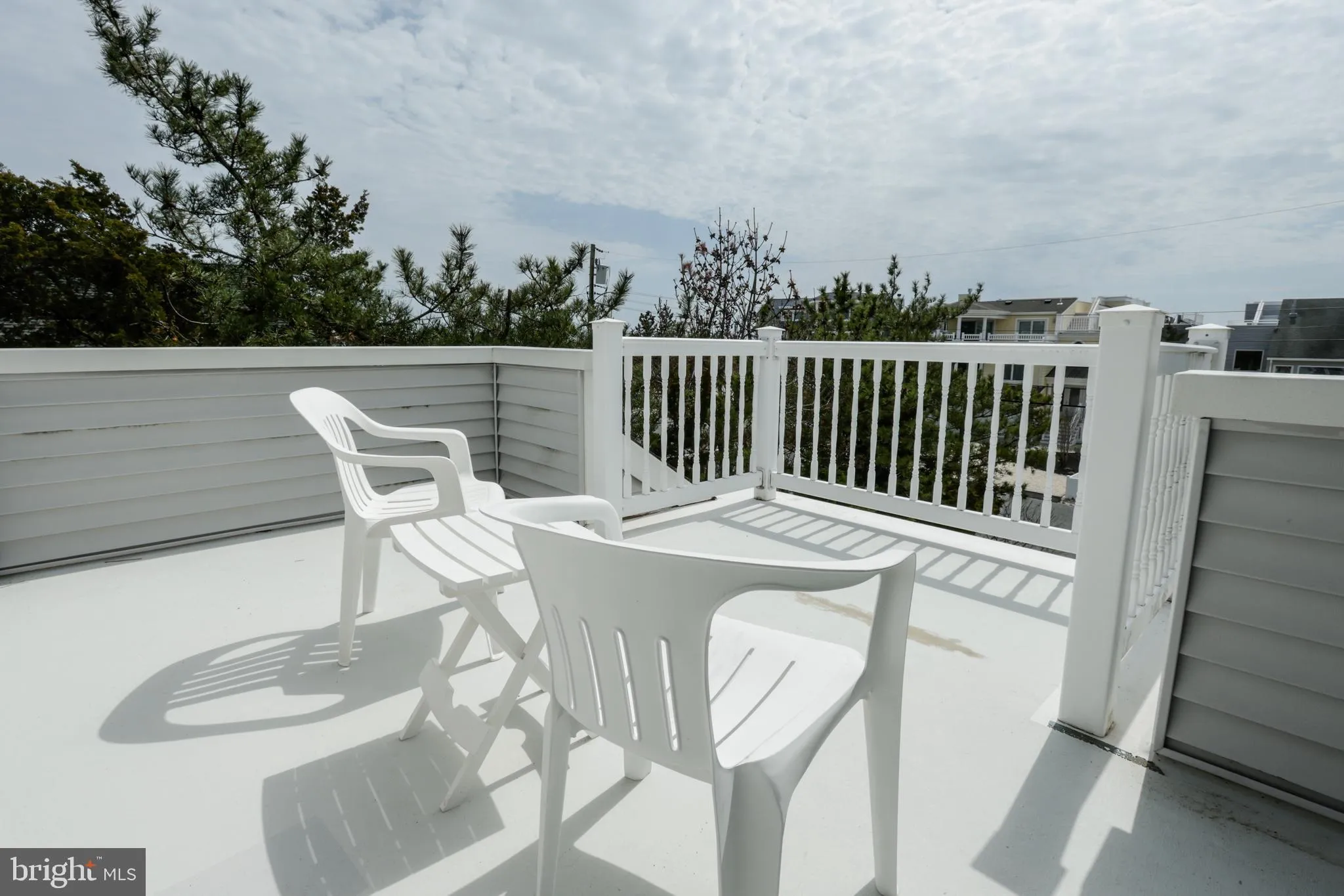 Barnegat Light, New Jersey 08006, United States, 4 Bedrooms Bedrooms, ,4 BathroomsBathrooms,Residential,Contingent,109892