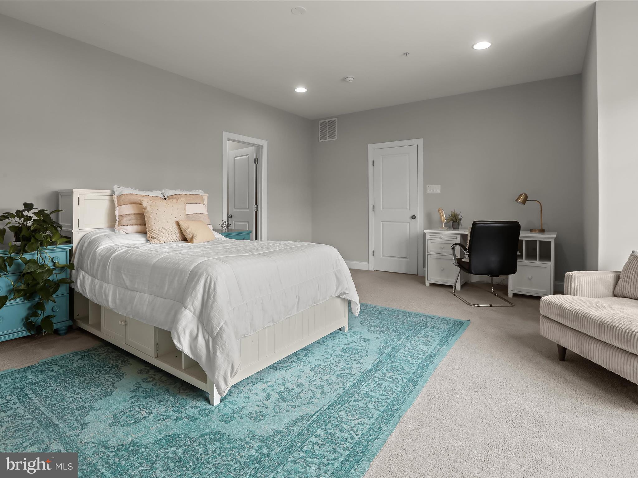 MAPLE LAWN - Residential