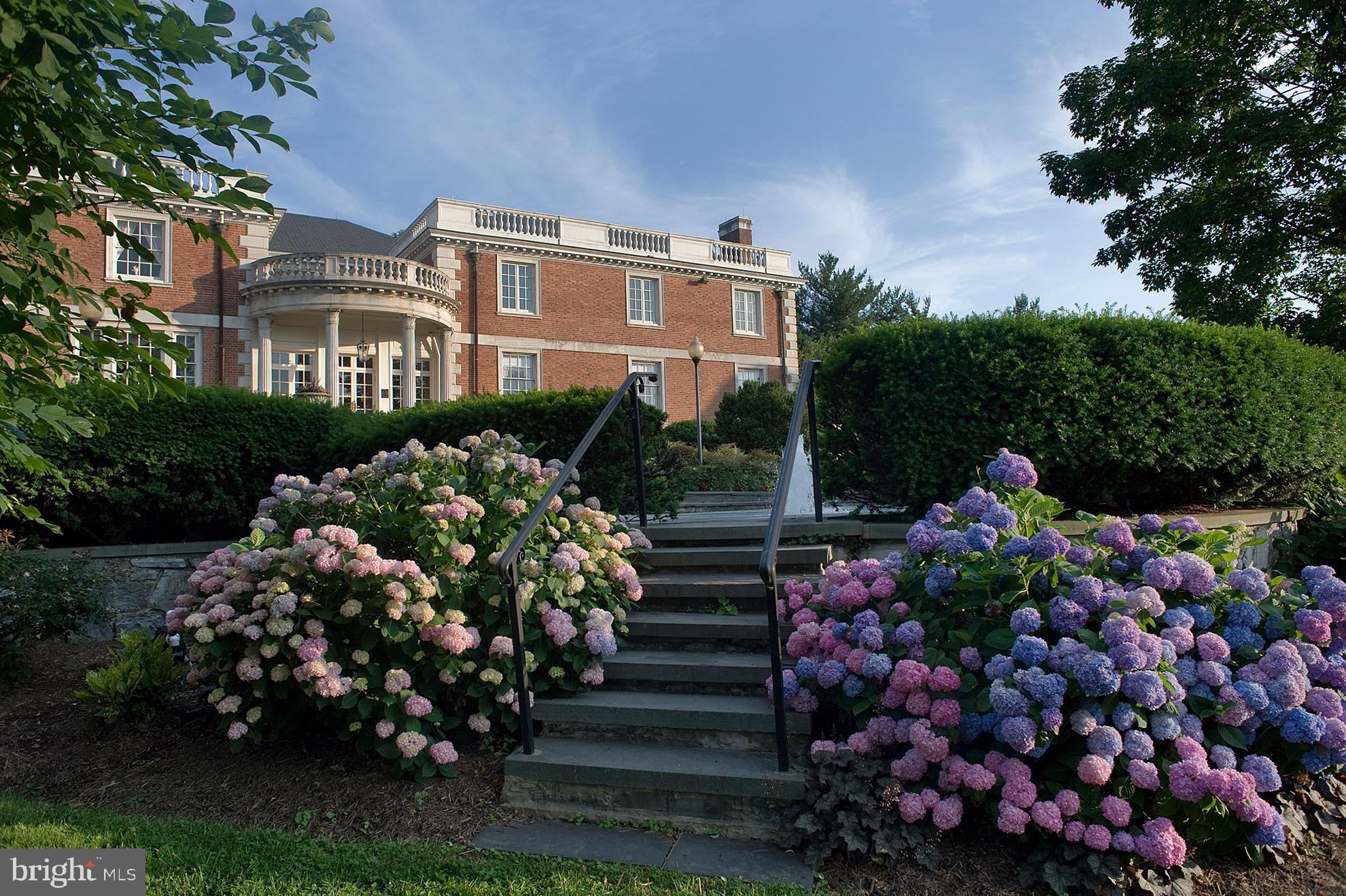 GROSVENOR PARK - Residential Lease