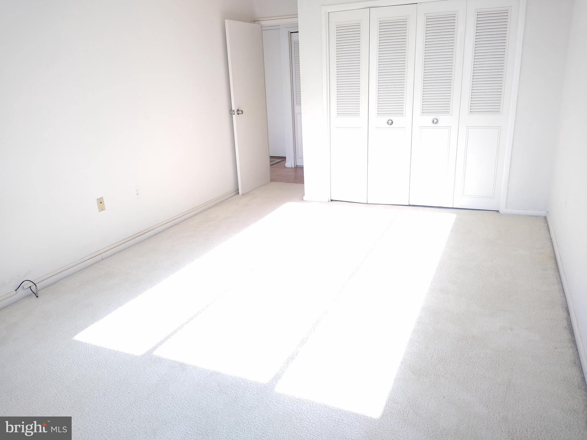 GROSVENOR PARK - Residential Lease