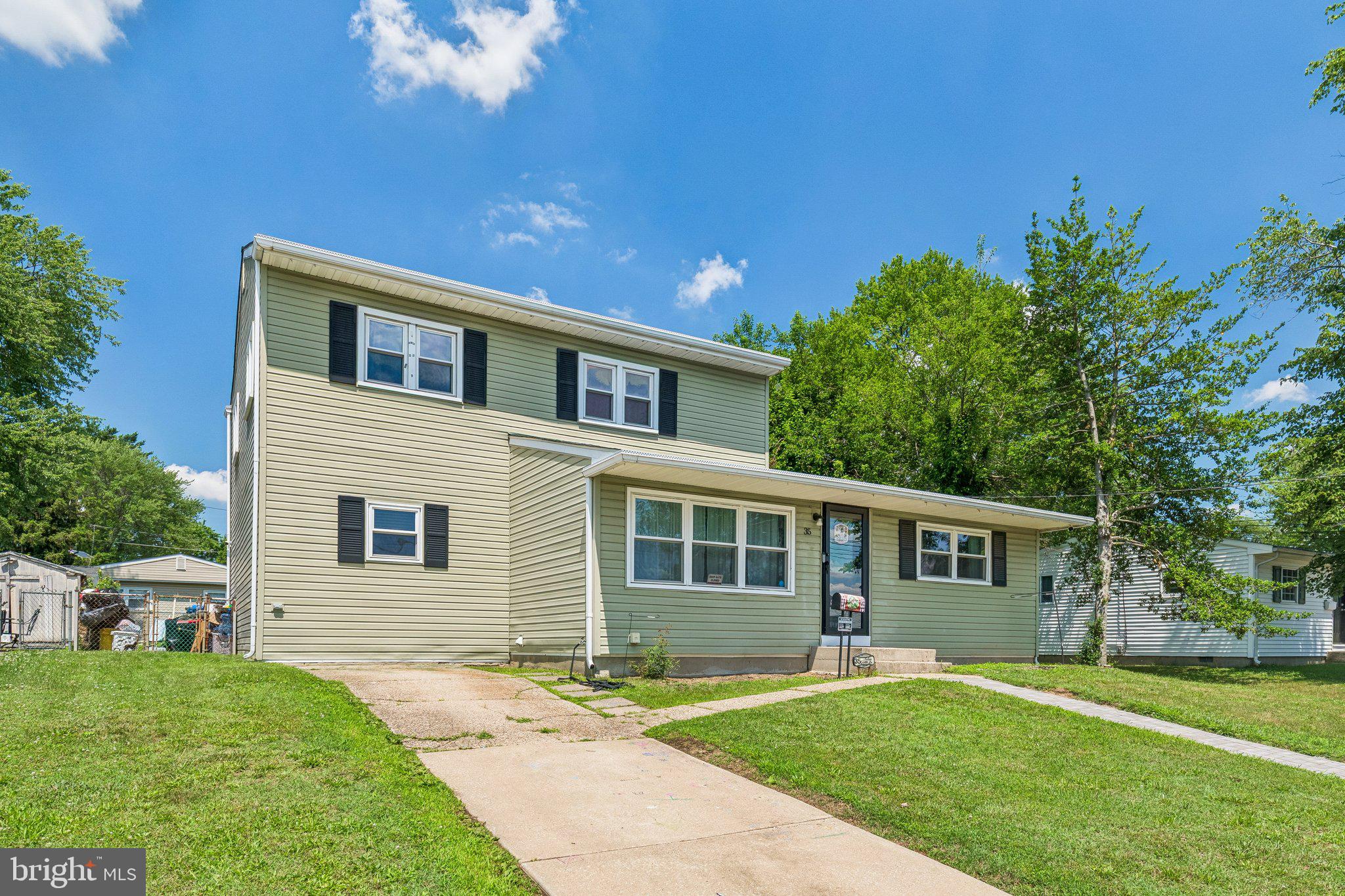 35 INDIAN QUEEN LANE