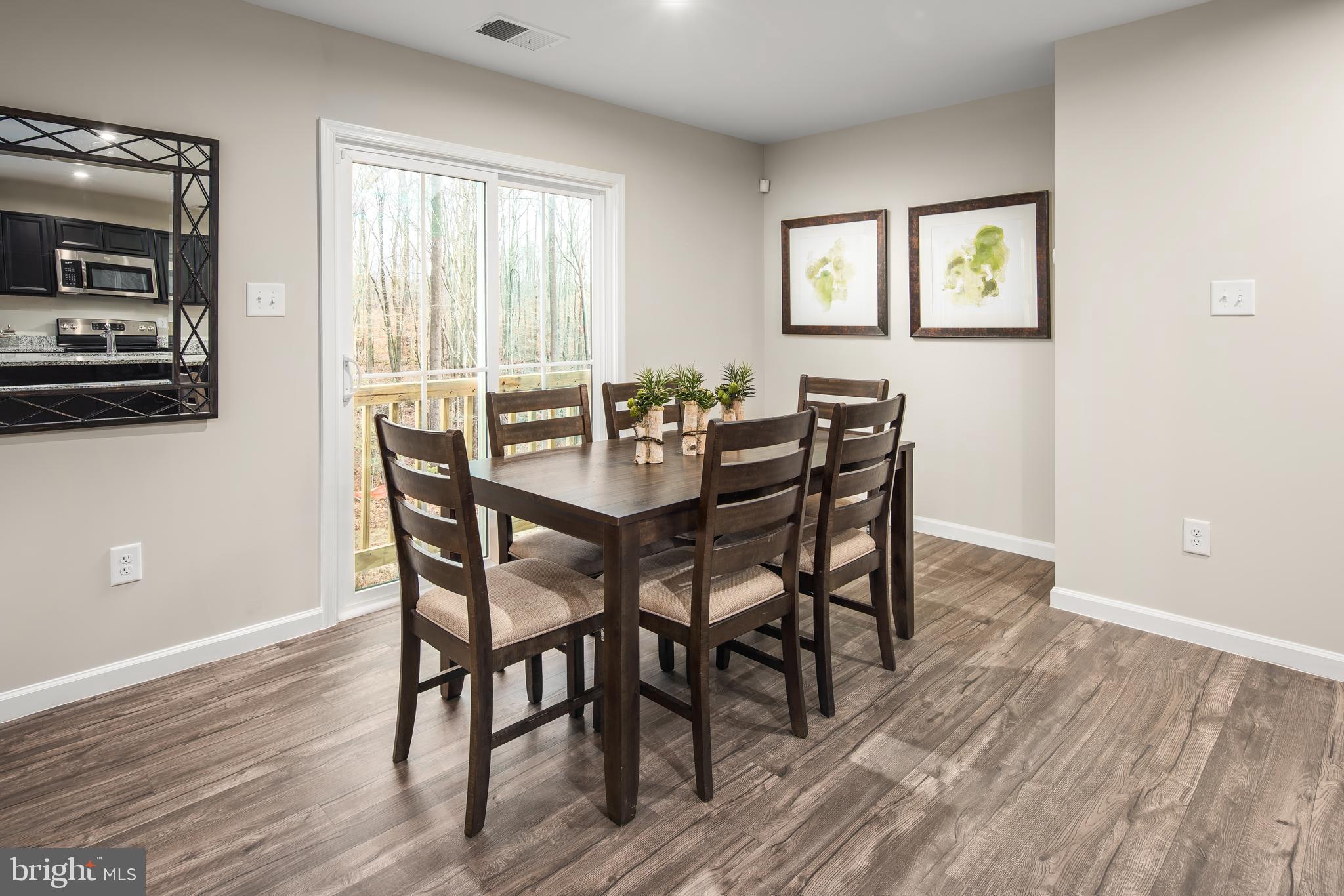 GREEN RIDGE MANOR - Residential