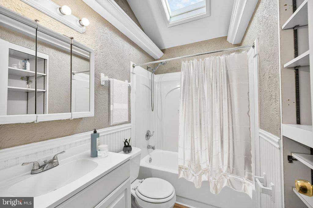 MANASSAS - Residential