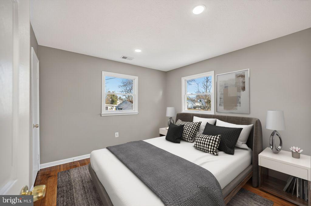 MANASSAS - Residential