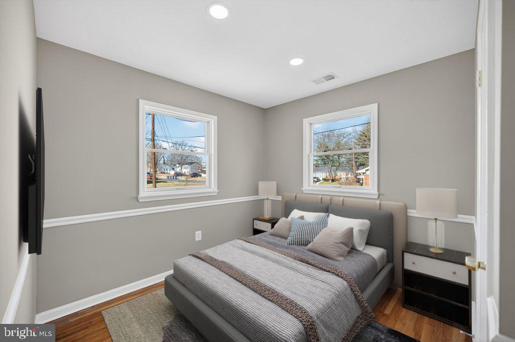 MANASSAS - Residential