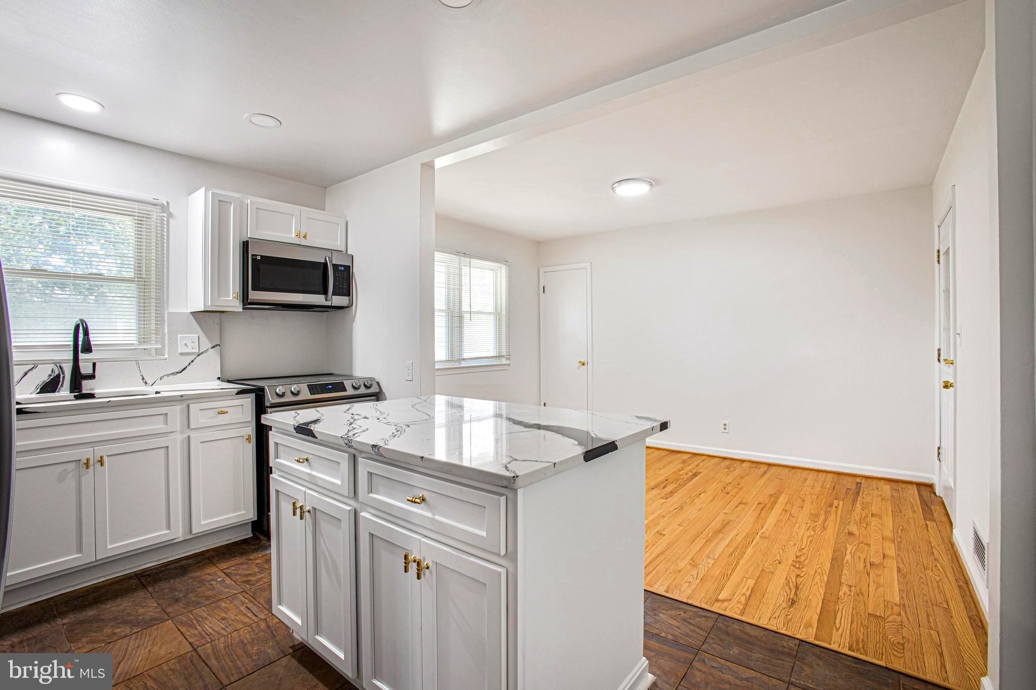 BELTSVILLE HEIGHTS - Residential Lease