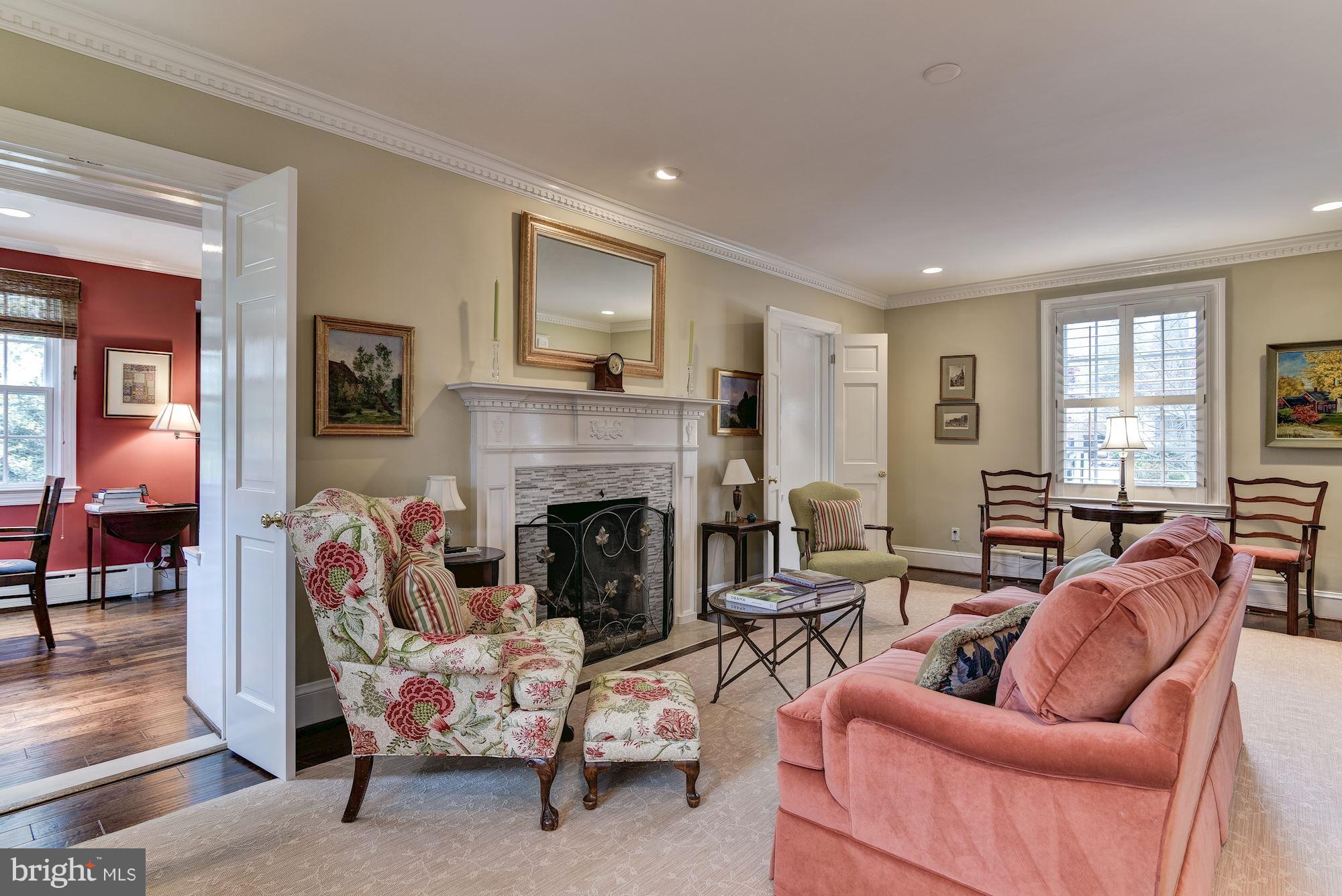 CHEVY CHASE - Residential