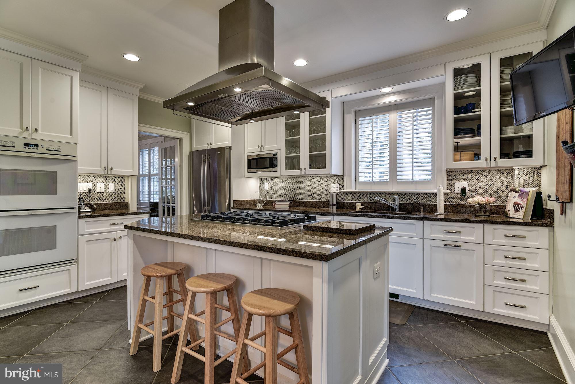 CHEVY CHASE - Residential