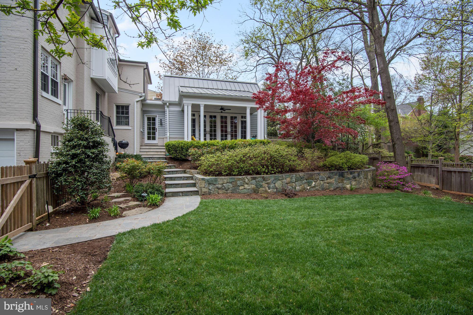 CHEVY CHASE - Residential