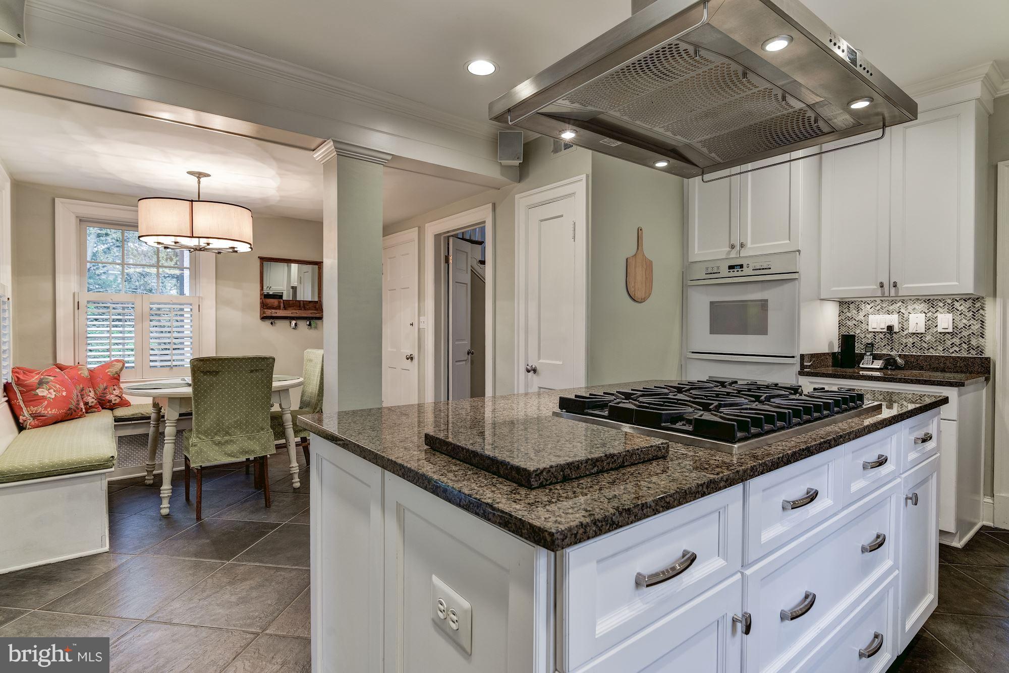 CHEVY CHASE - Residential