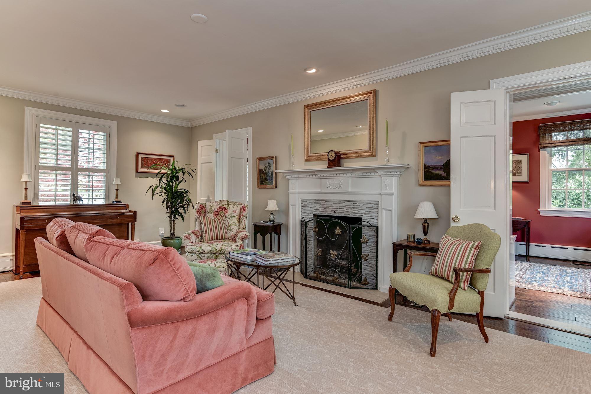 CHEVY CHASE - Residential