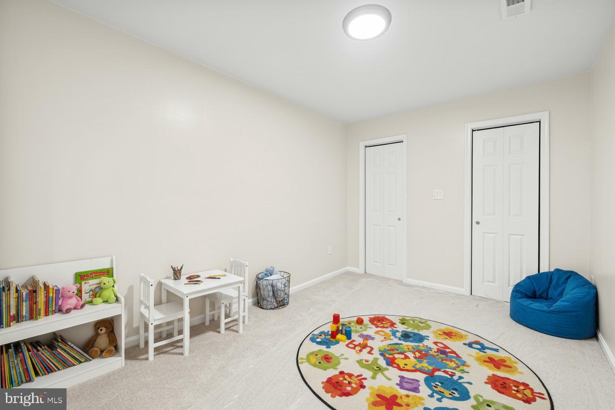 LAURELFORD - Residential