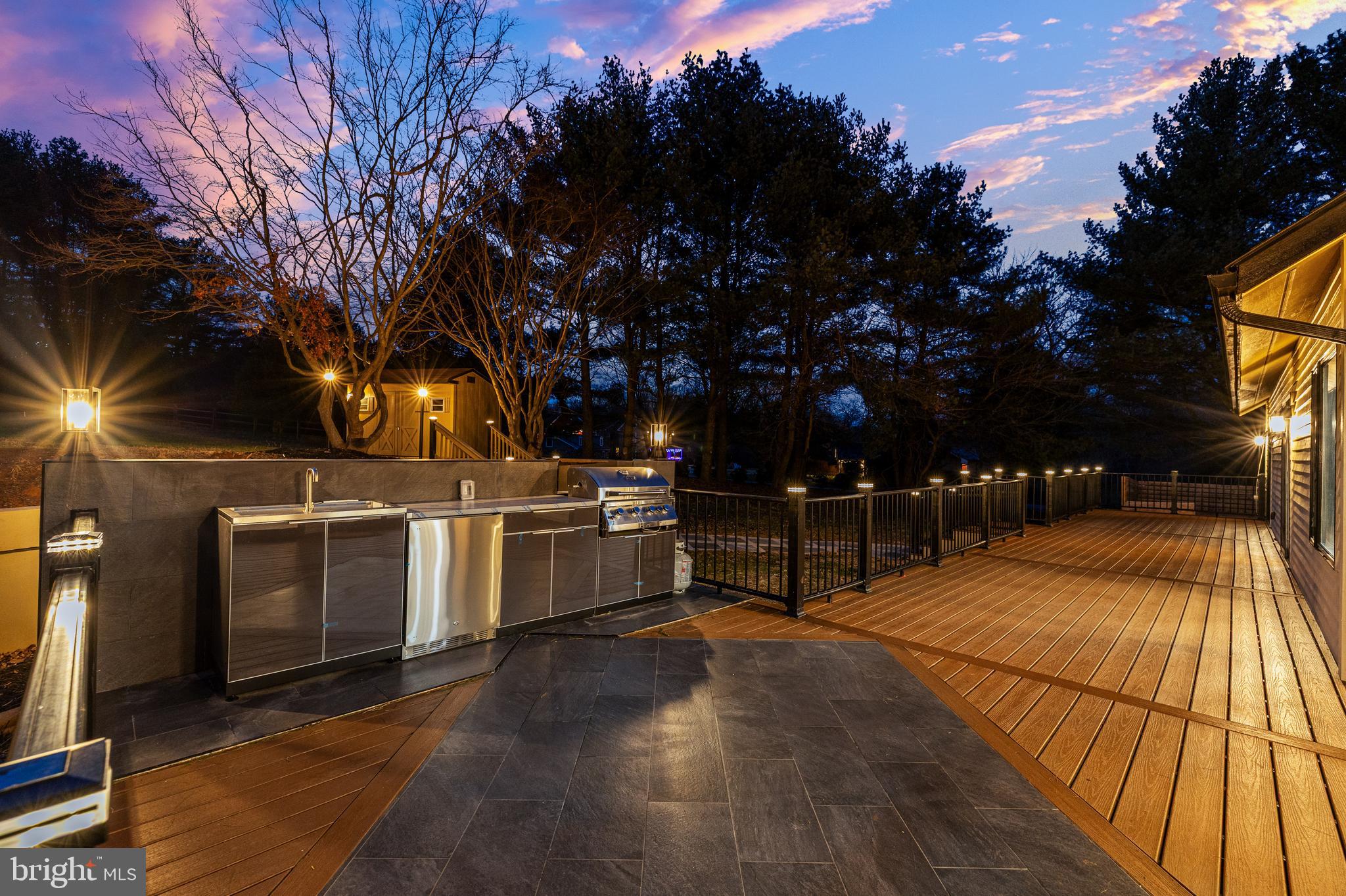 LAURELFORD - Residential