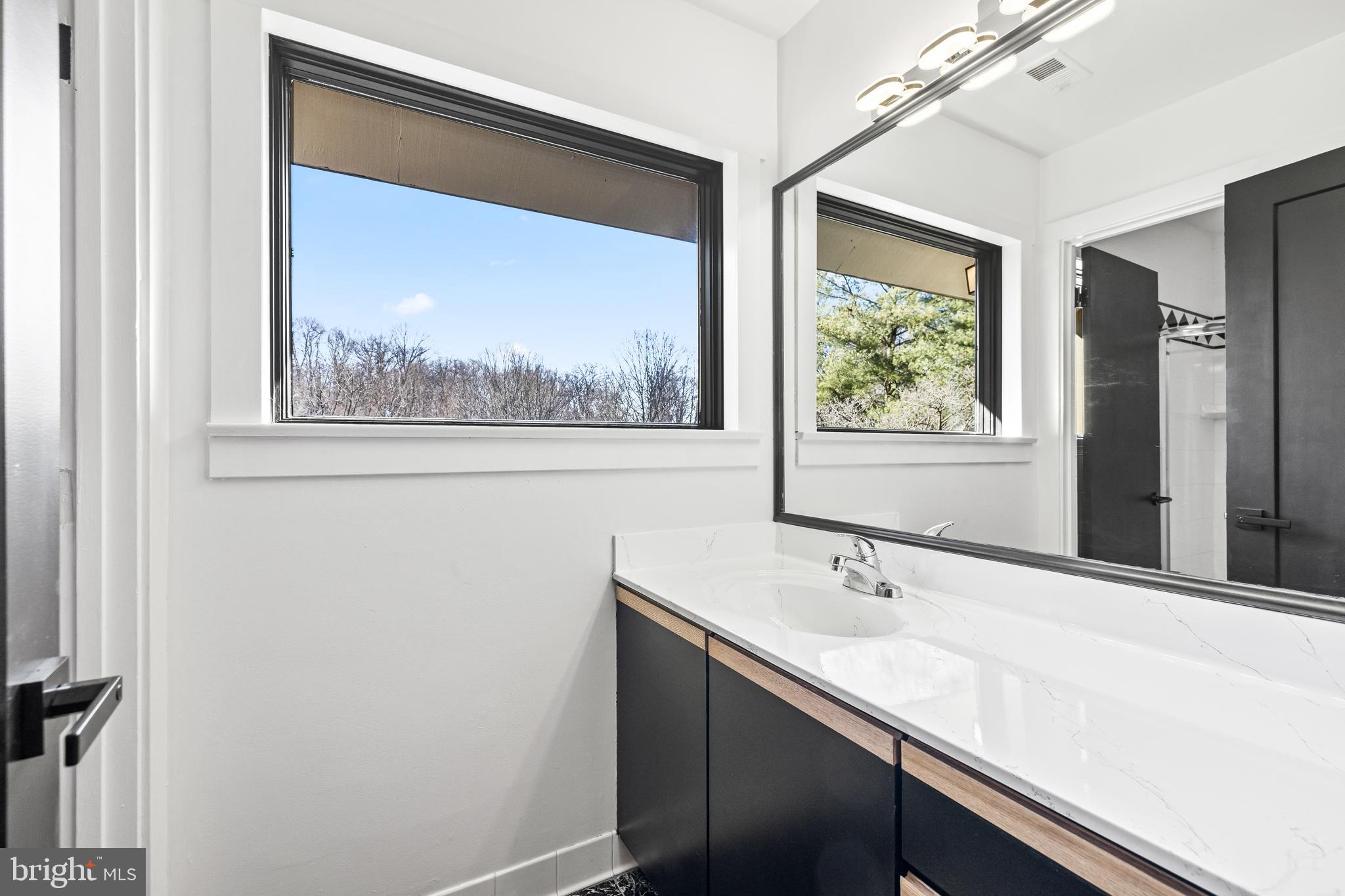 LAURELFORD - Residential