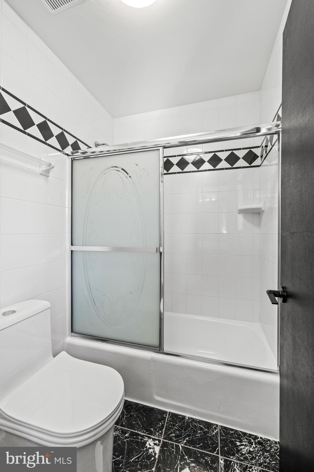 LAURELFORD - Residential