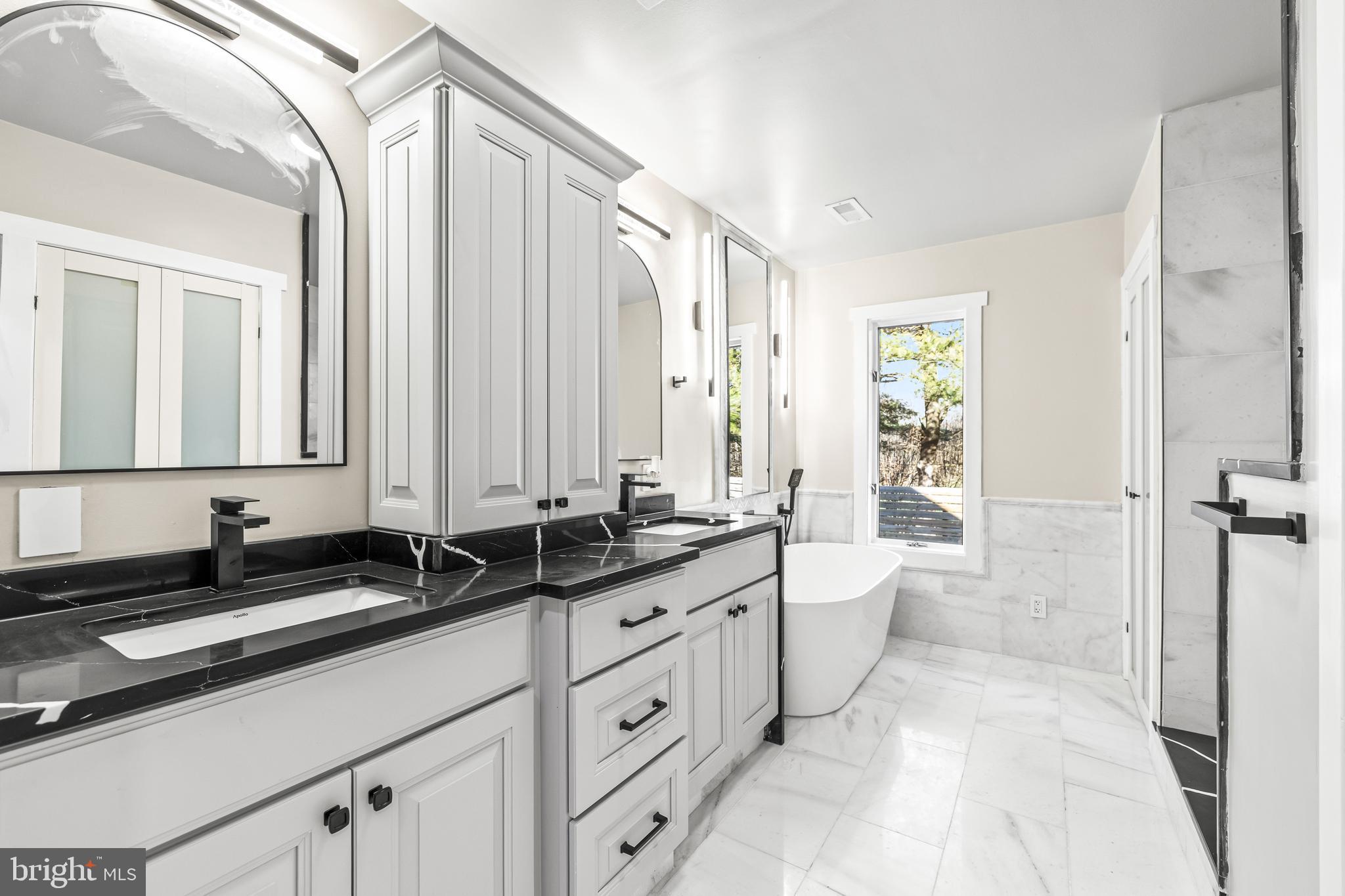 LAURELFORD - Residential