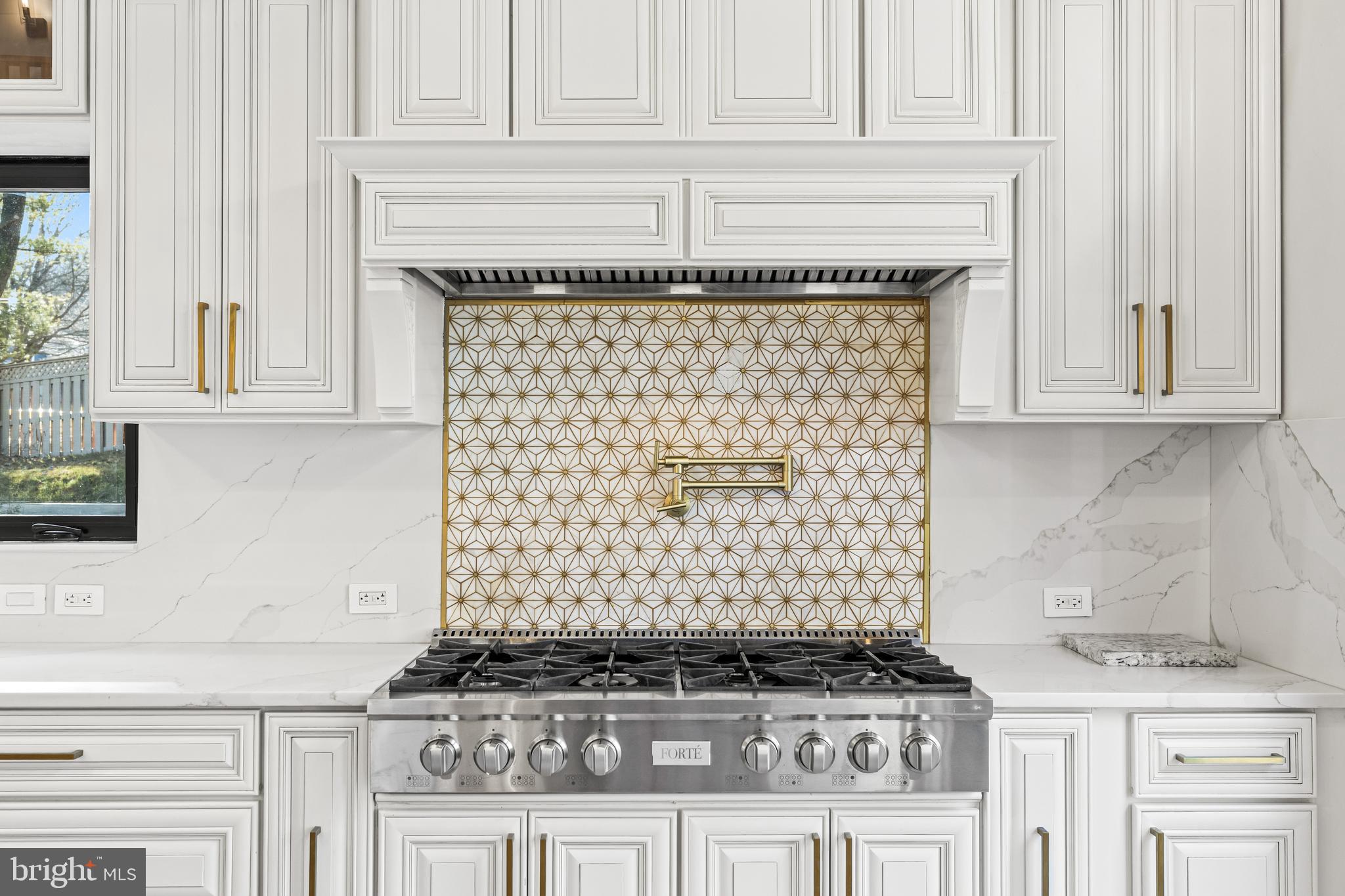 LAURELFORD - Residential