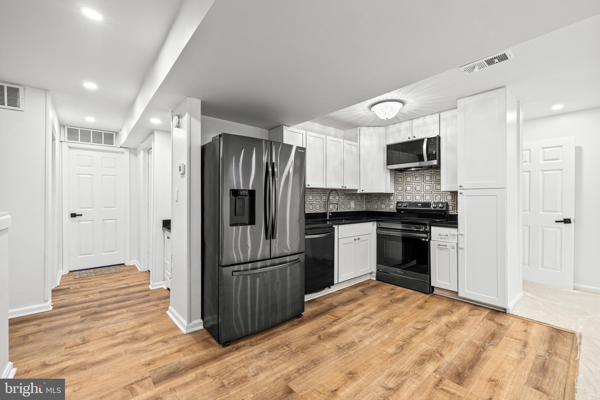 LAURELFORD - Residential