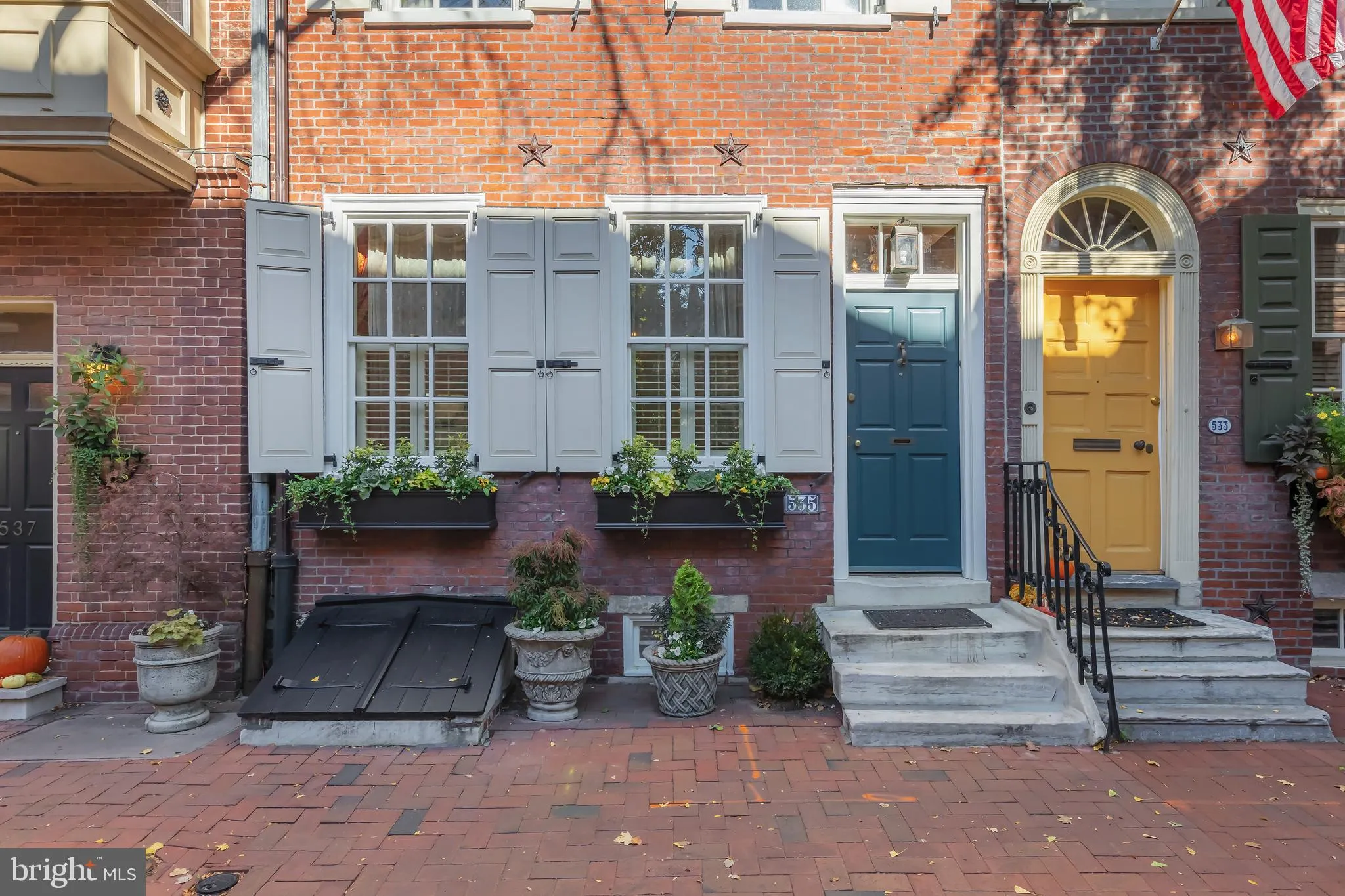 Philadelphia, Pennsylvania 19106, United States, 4 Bedrooms Bedrooms, ,3 BathroomsBathrooms,Residential,Active,32777