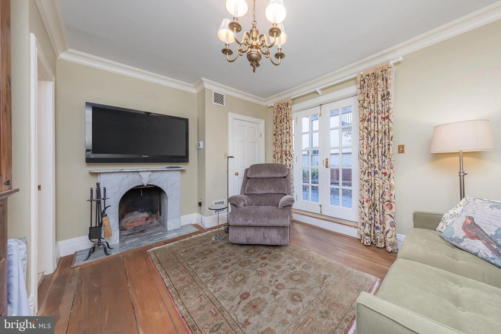 Philadelphia, Pennsylvania 19106, United States, 4 Bedrooms Bedrooms, ,3 BathroomsBathrooms,Residential,Active,32777