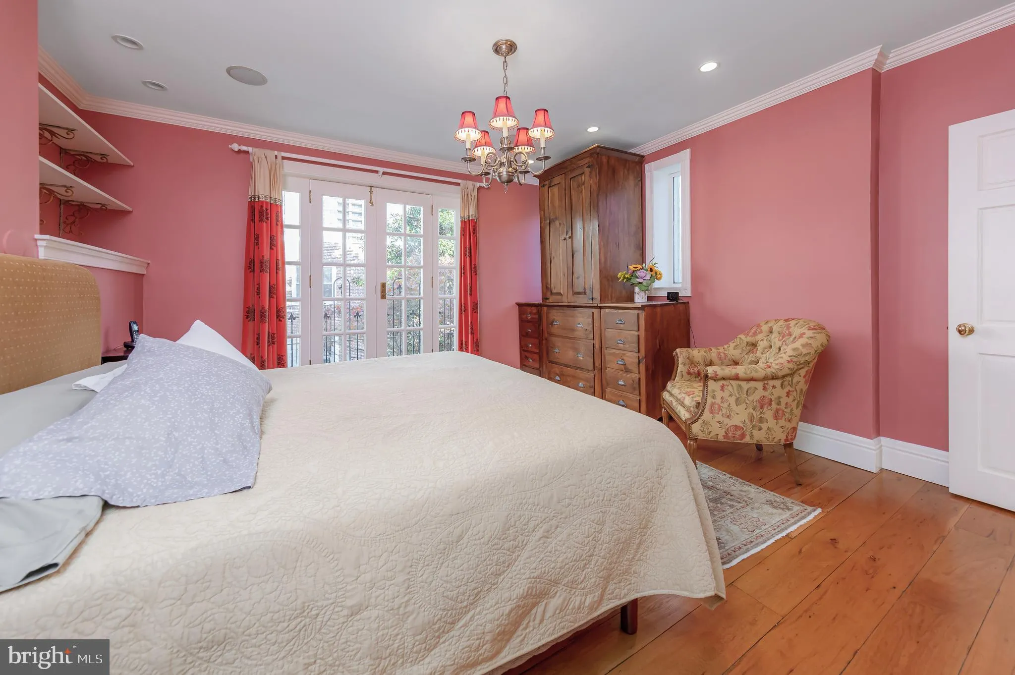 Philadelphia, Pennsylvania 19106, United States, 4 Bedrooms Bedrooms, ,3 BathroomsBathrooms,Residential,Active,32777