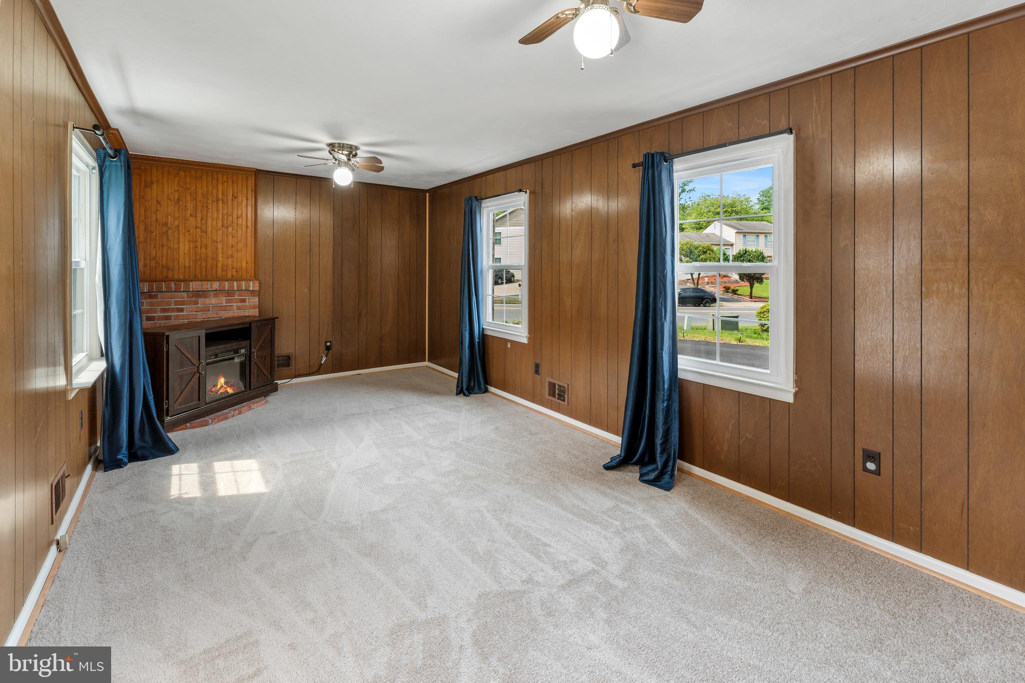 DEER PARK - Residential