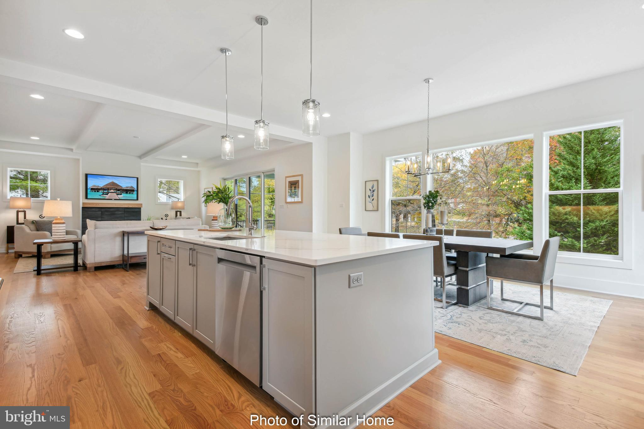 FALLS CHURCH - Residential