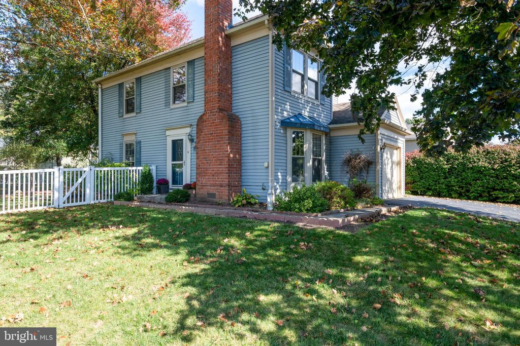 Photo of 2377 Split Rail Drive, East Petersburg, PA 17520 (MLS # PALA2058898)