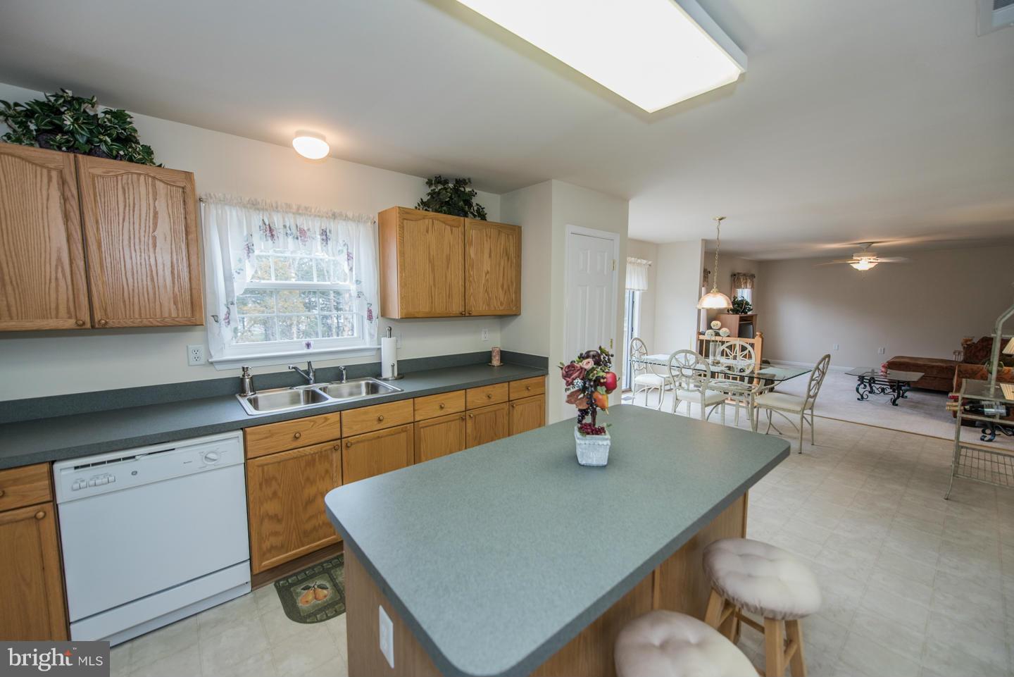 CRYSTAL HILL - Residential