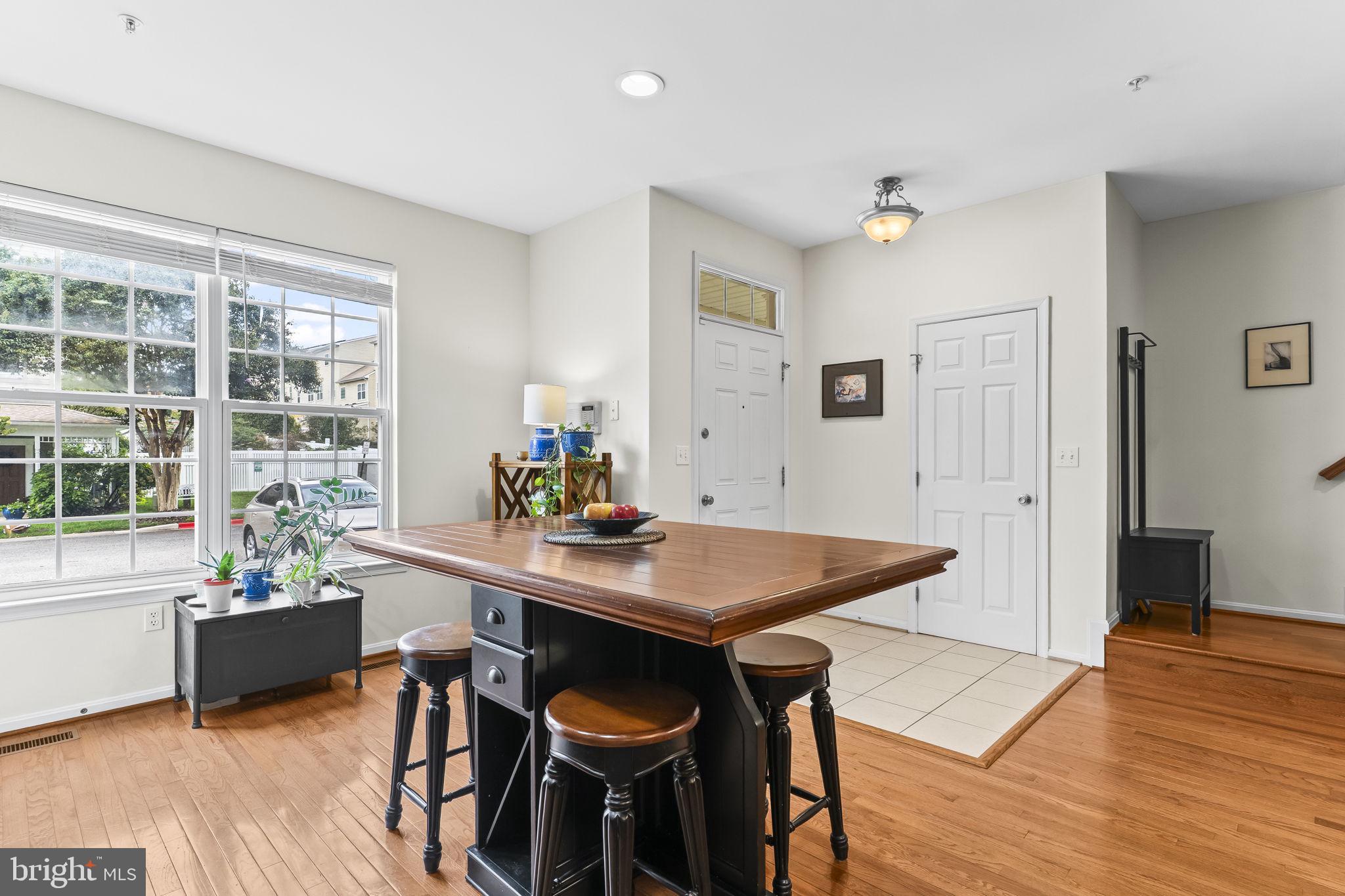 SAN FRANCISCO BY THE BAY - Residential