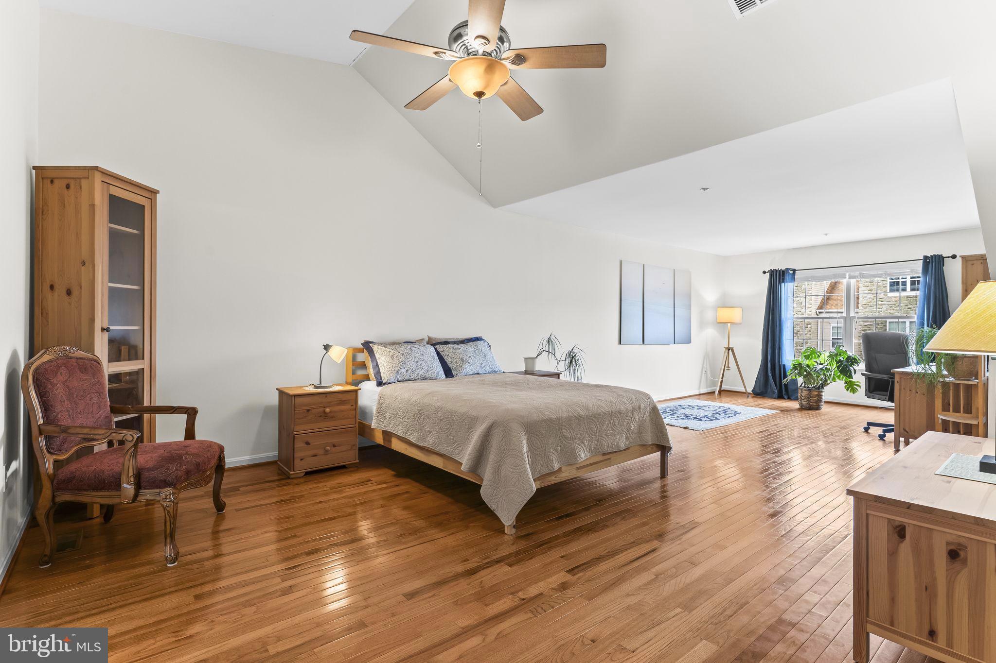 SAN FRANCISCO BY THE BAY - Residential